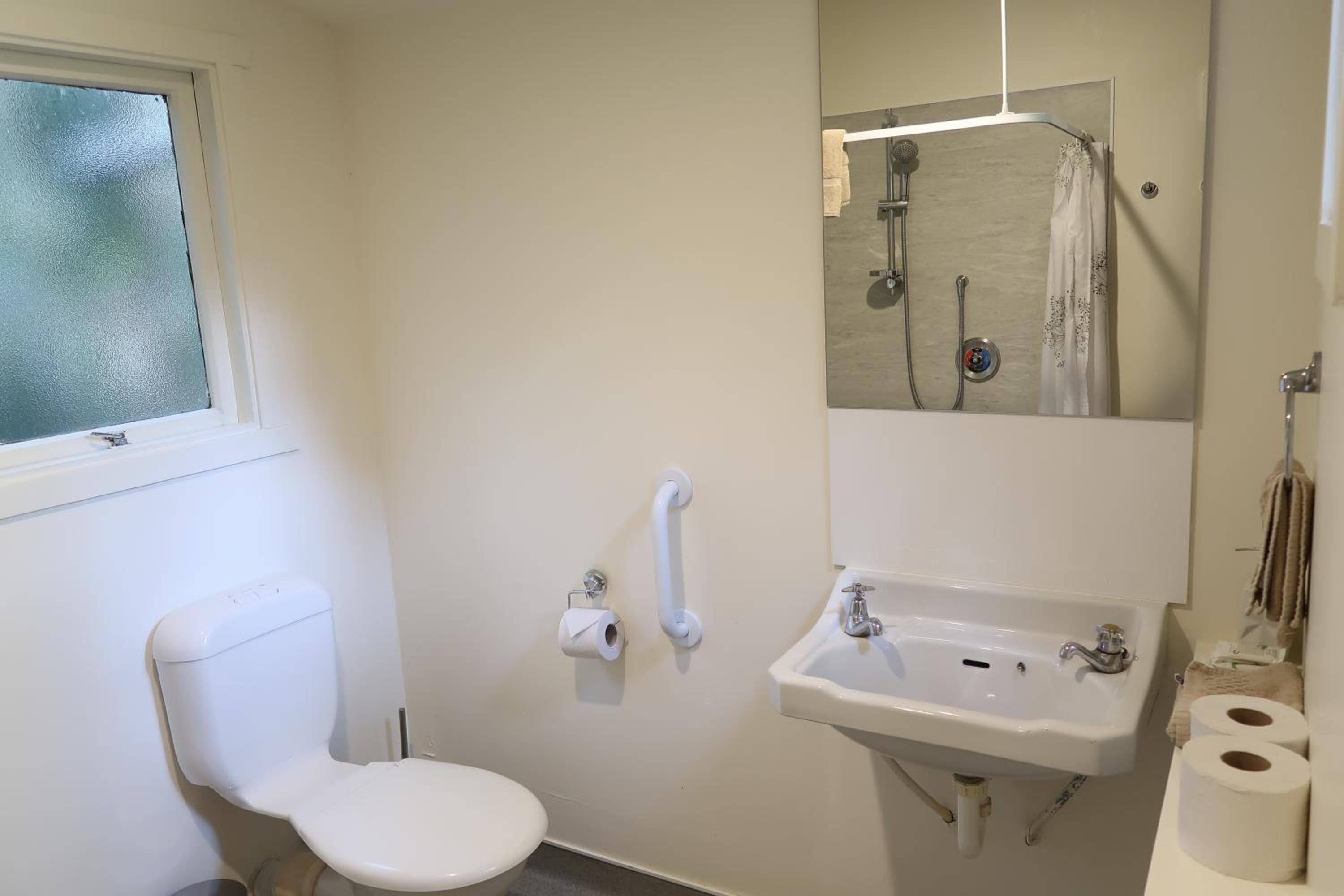 Tui Cottage photo 1