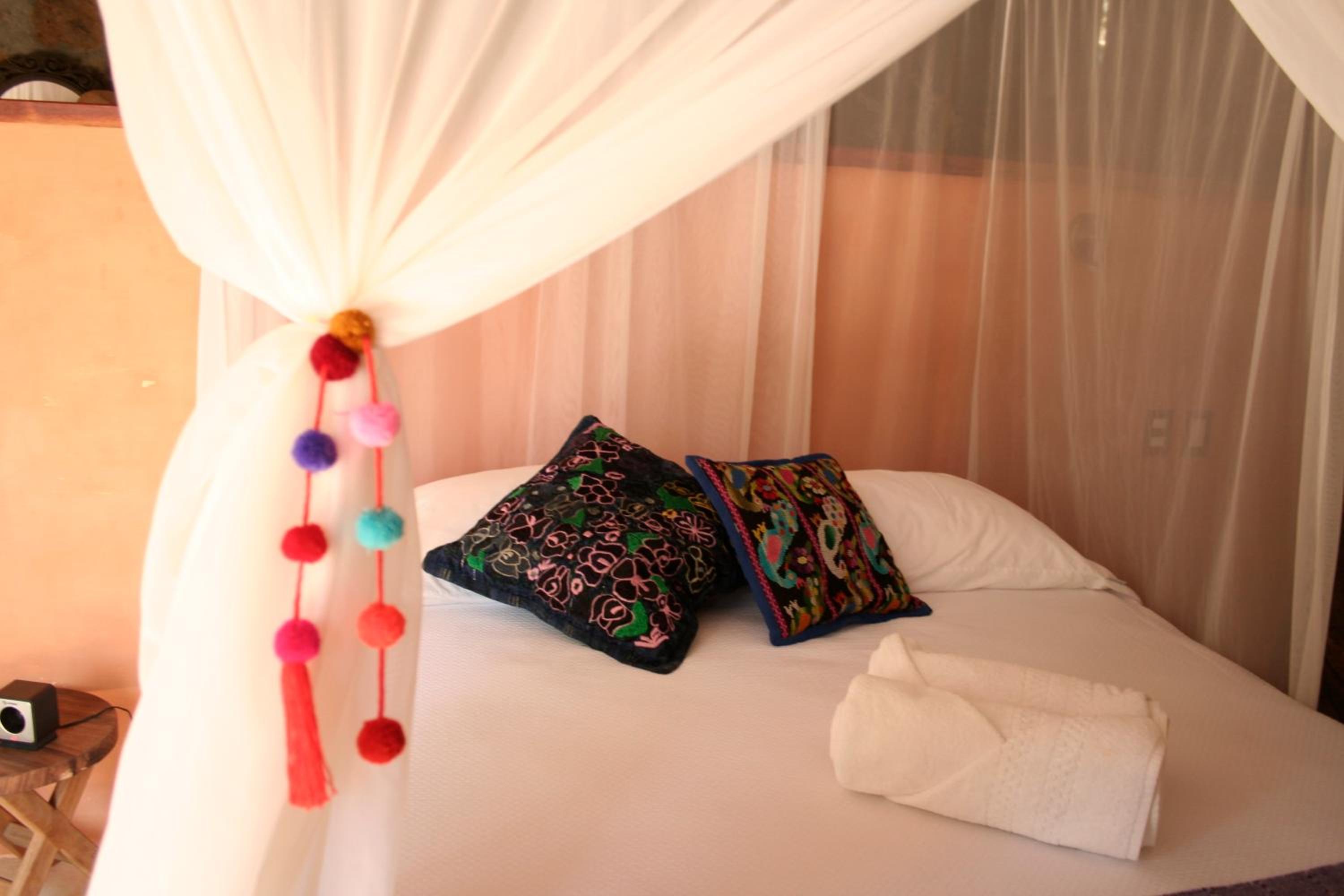 Double Room with Garden View - Photo 18