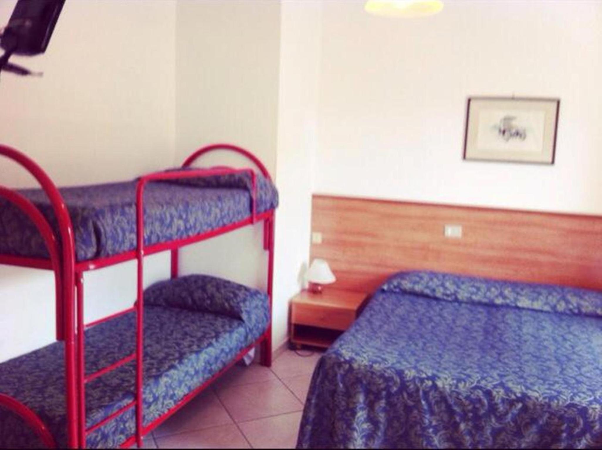 Quadruple Room photo 3