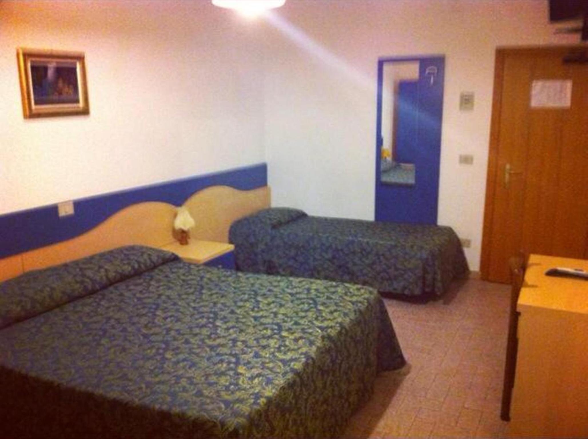Quadruple Room photo 2