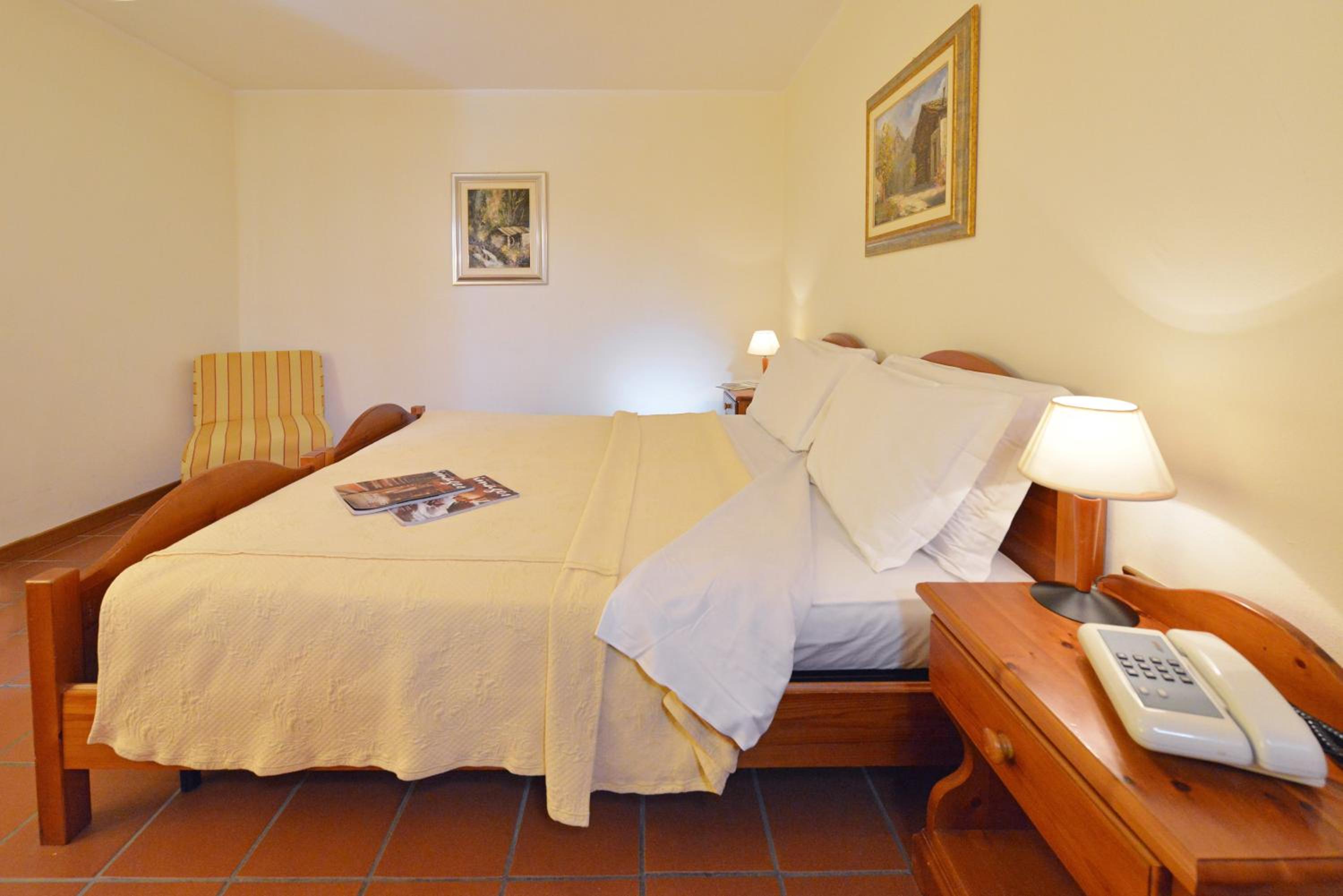 Double Room - Photo 2