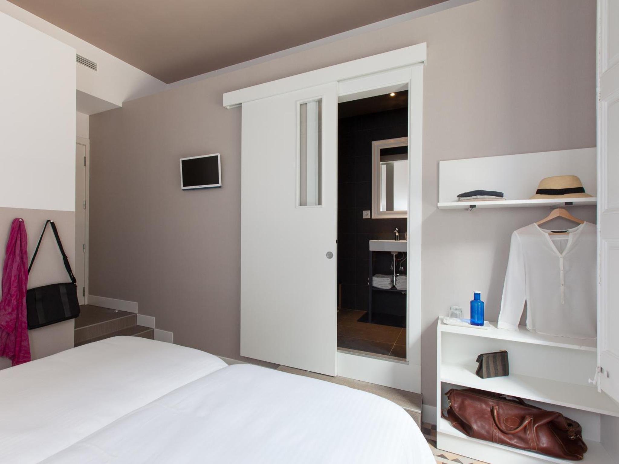 Superior Double or Twin Room with Balcony photo 3