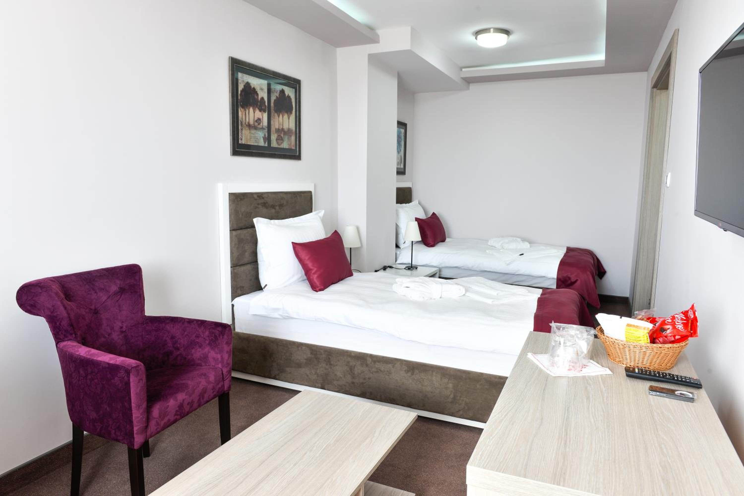 Standard Twin Room photo 1
