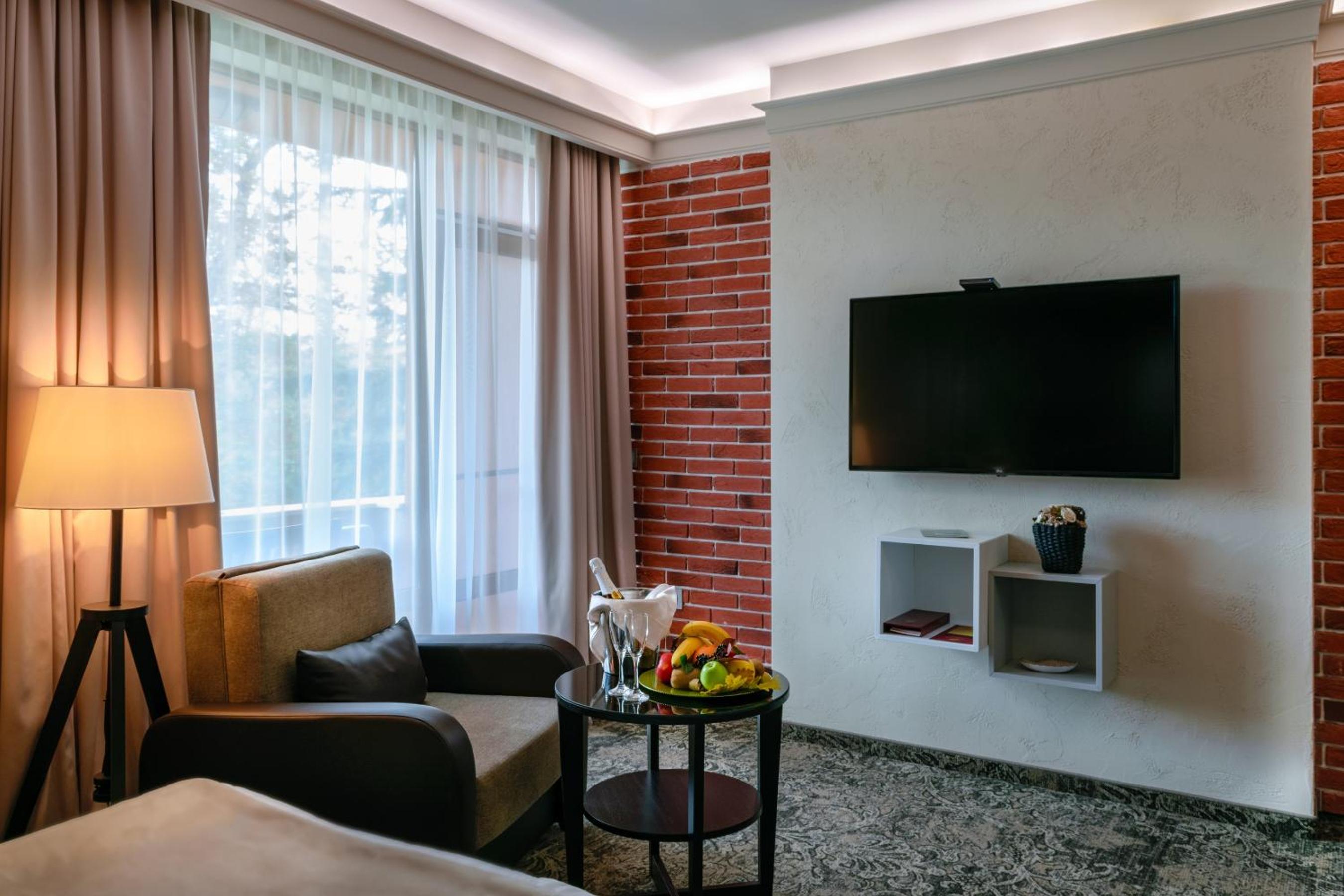 Deluxe Double Room with Balcony