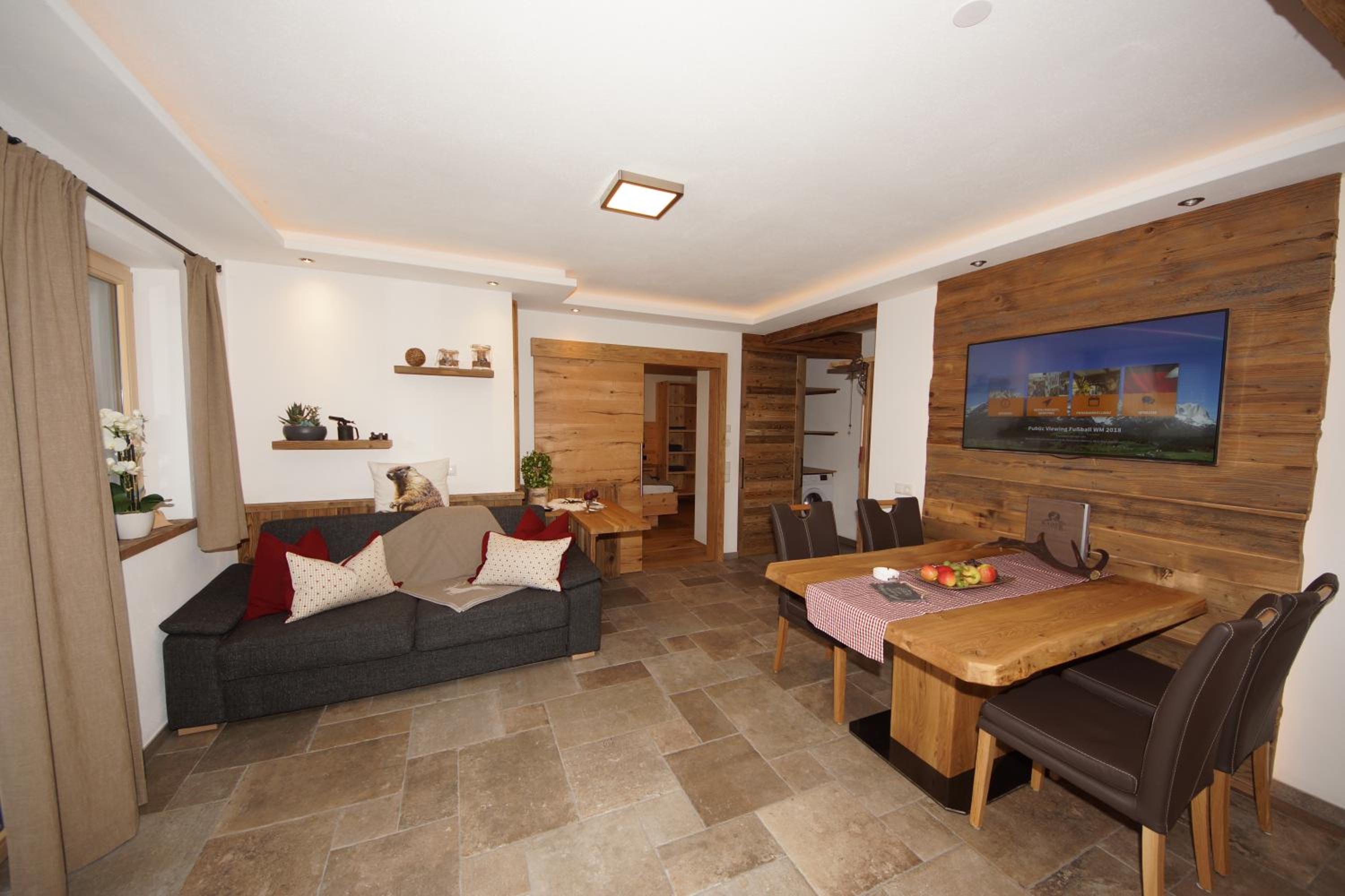 One-Bedroom Apartment - Ground Floor with Terrace photo 1