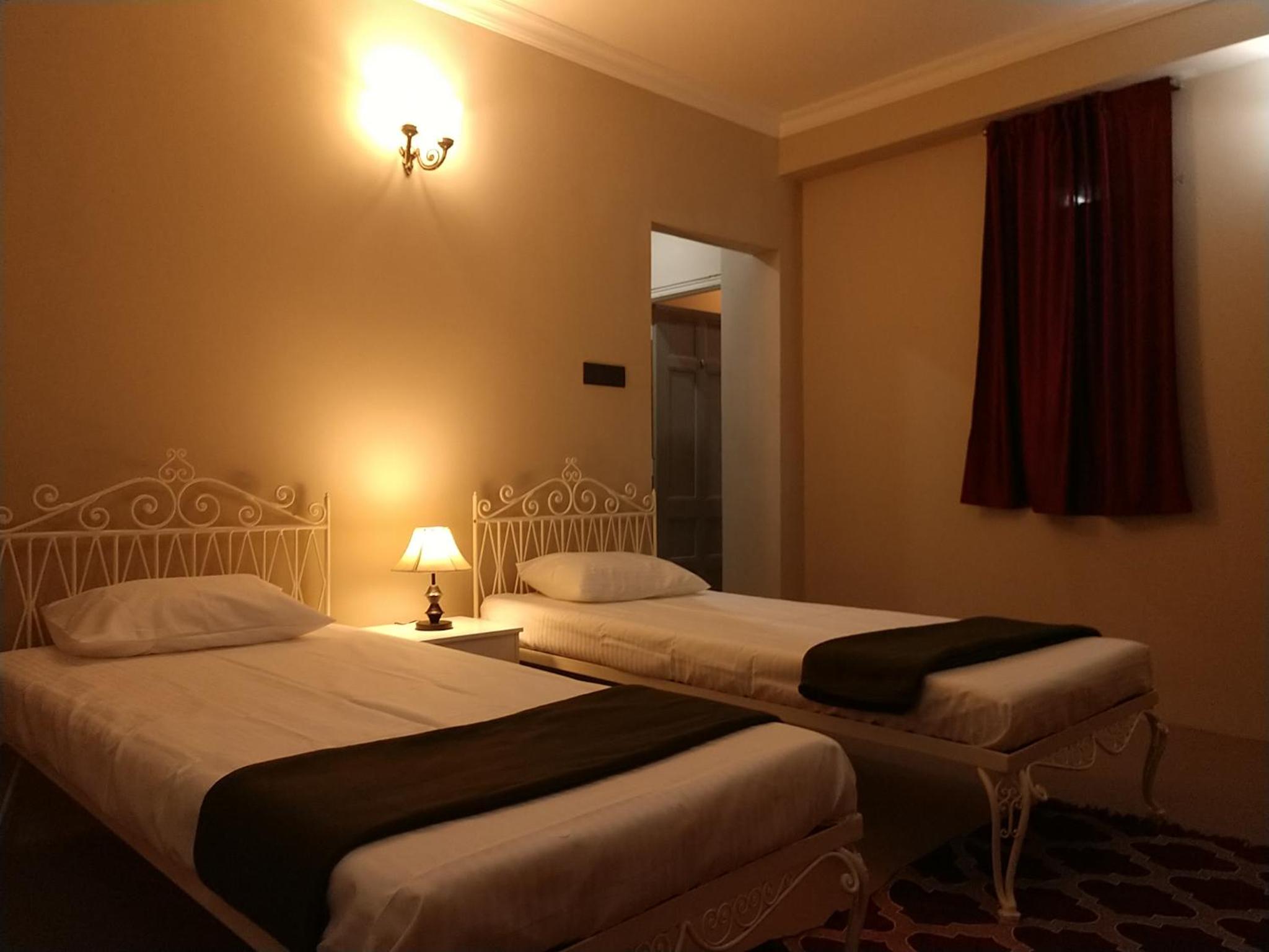 Deluxe Double Room photo 3