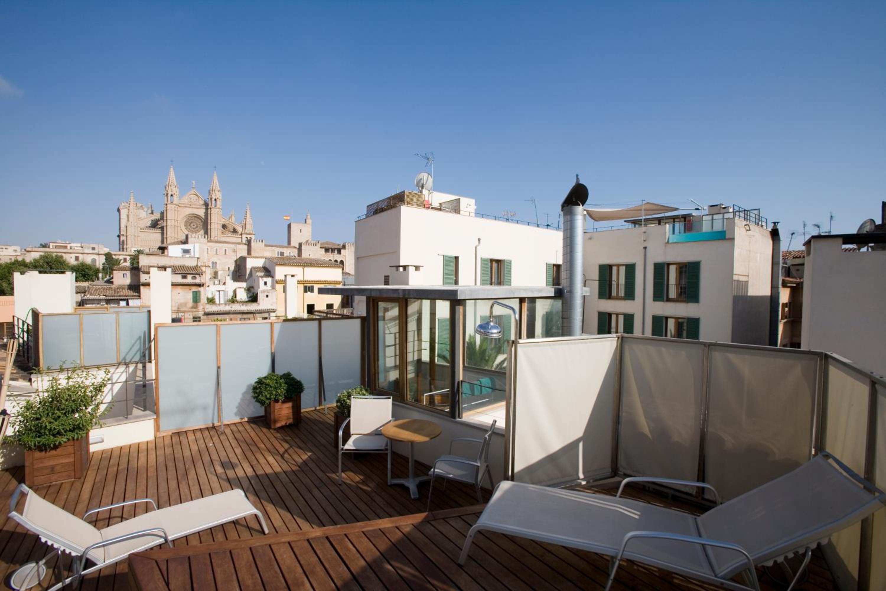 Luxury Suite with Terrace photo 2