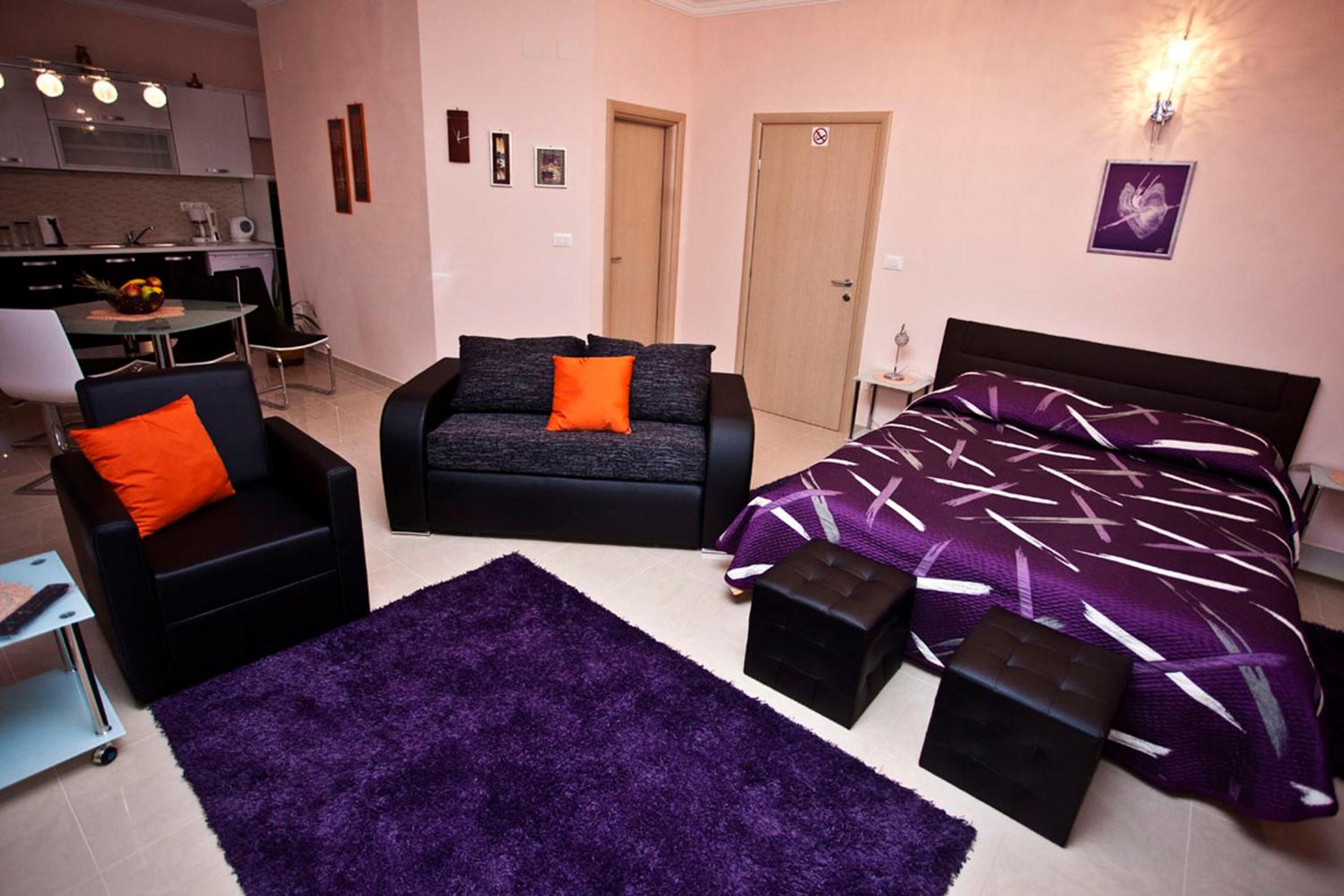Apartment (2 Adults)