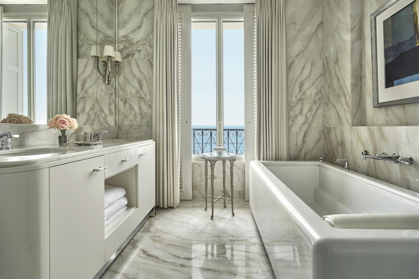 Suite Four Seasons avec Lit King-Size – Vue sur Mer photo
