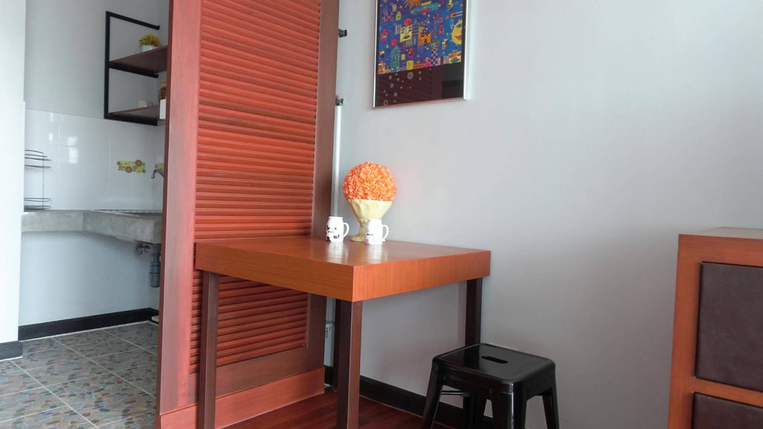 Standard King Room photo 3