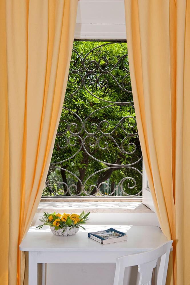 Two Connecting Rooms with Terrace and Sea View (4 Adults) photo 2