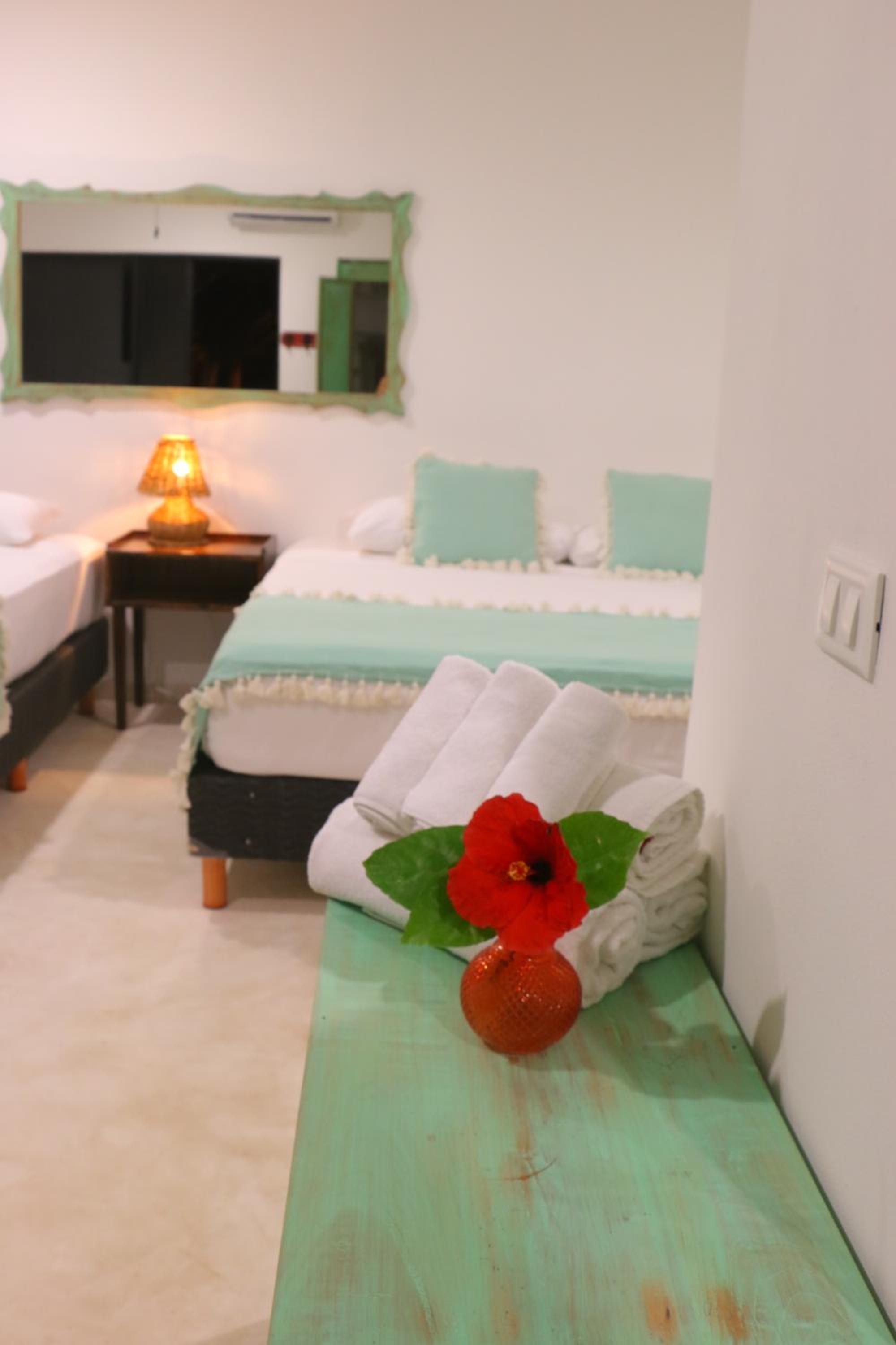Standard Family Room - Photo 15