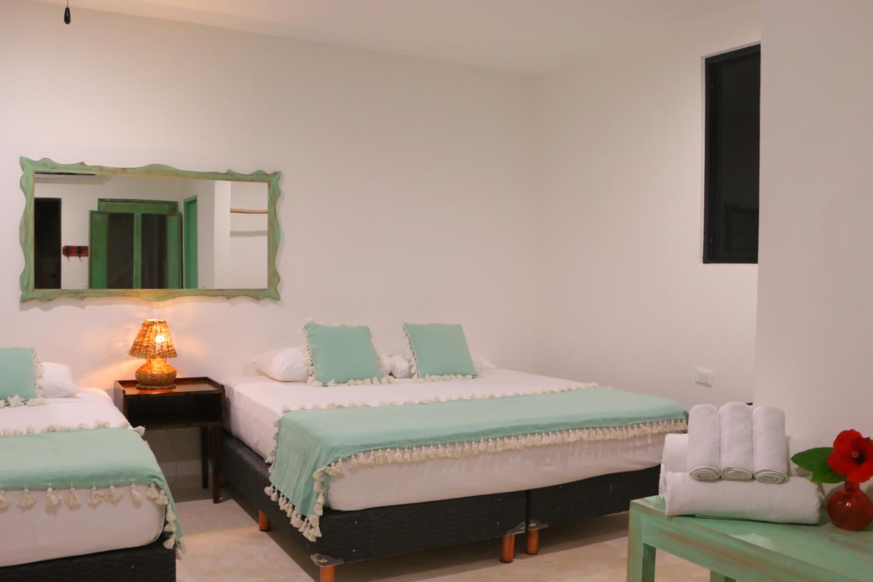 Standard Family Room - Photo 10