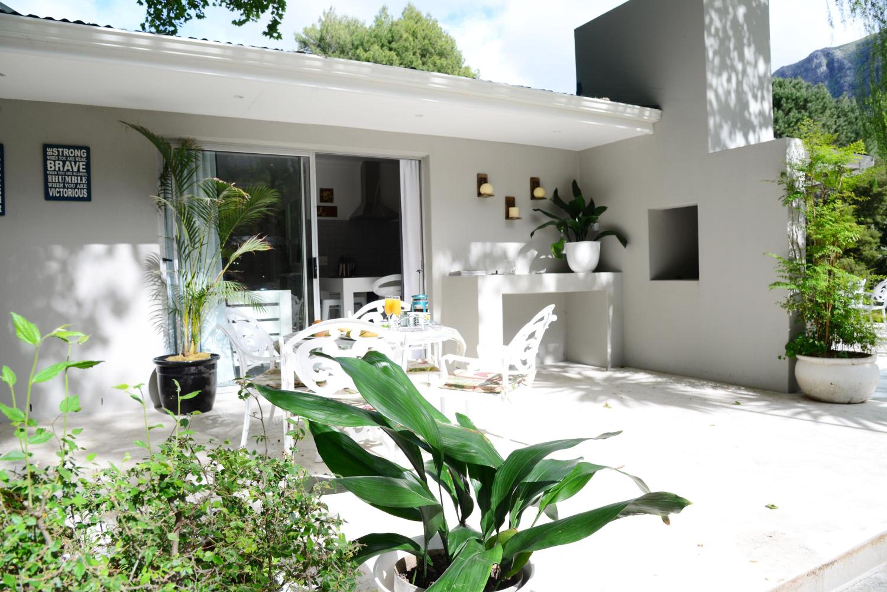 Cottage 2 - Photo 3