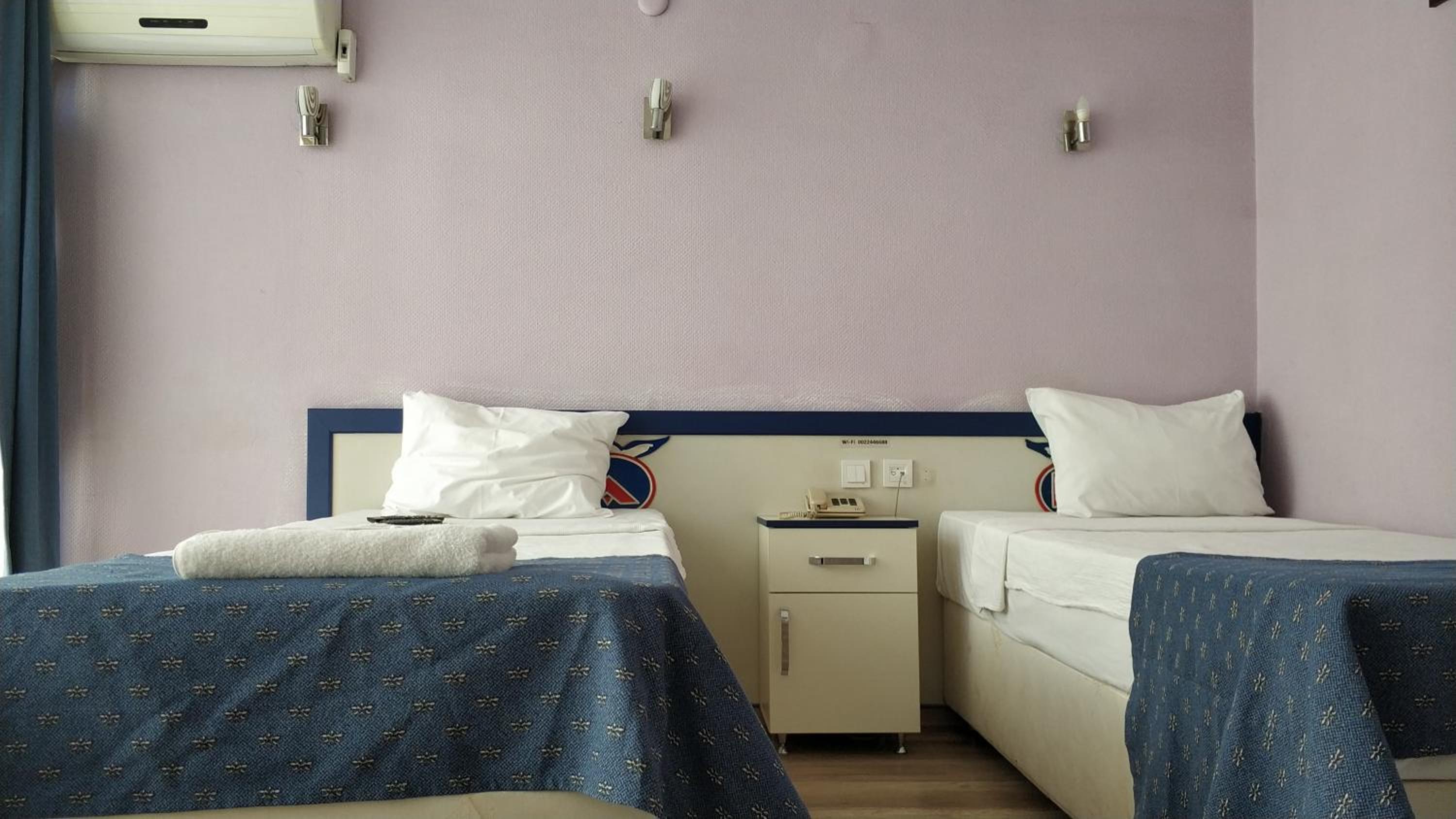 Economy Double or Twin Room photo 1