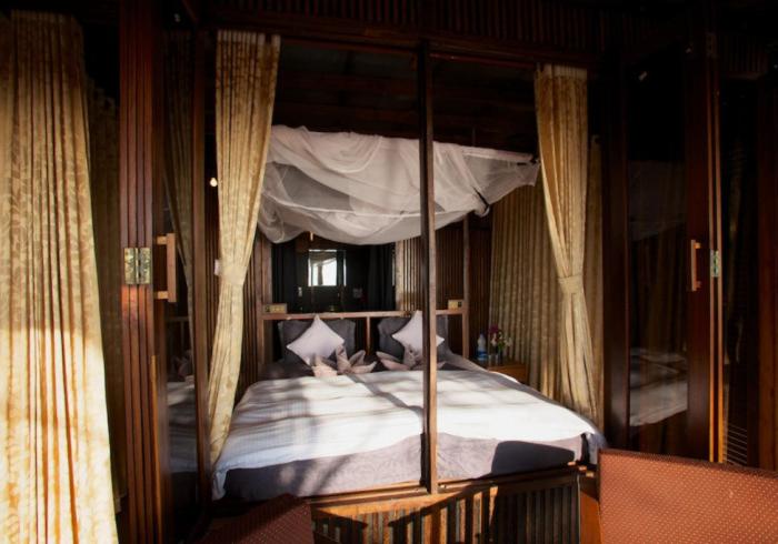 Luxury Partial Sea View Cabana photo 3