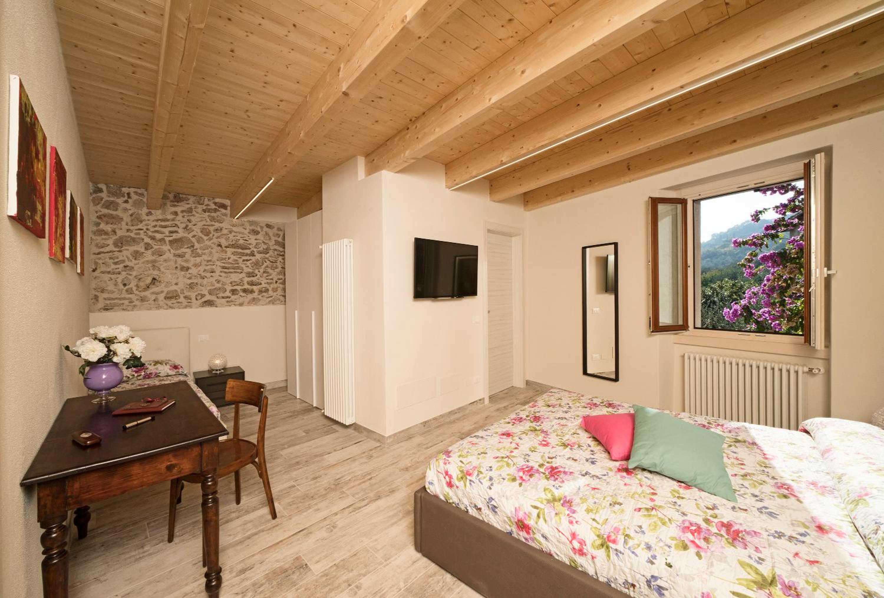 Deluxe Triple Room photo 1