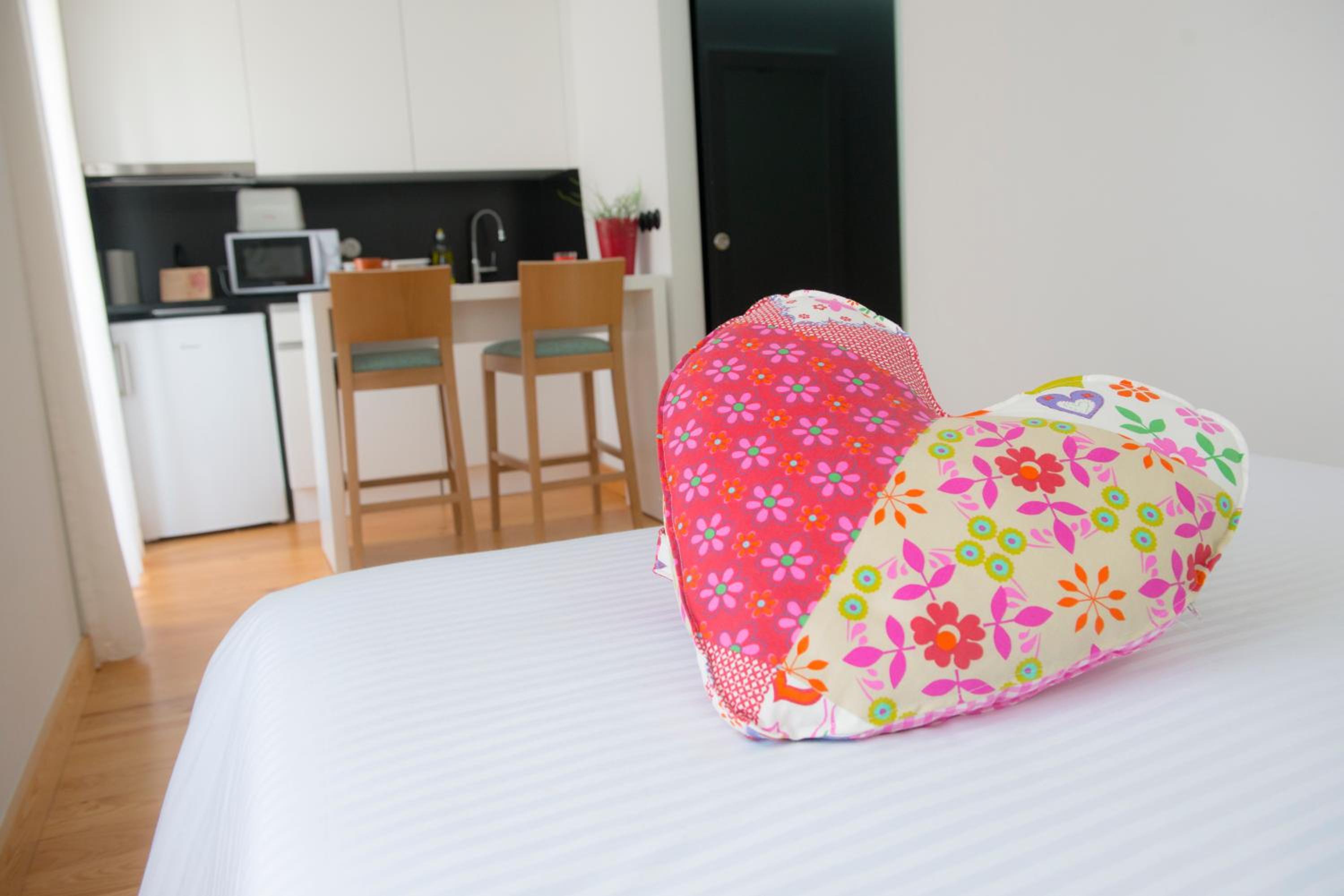 Studio Apartment photo 1