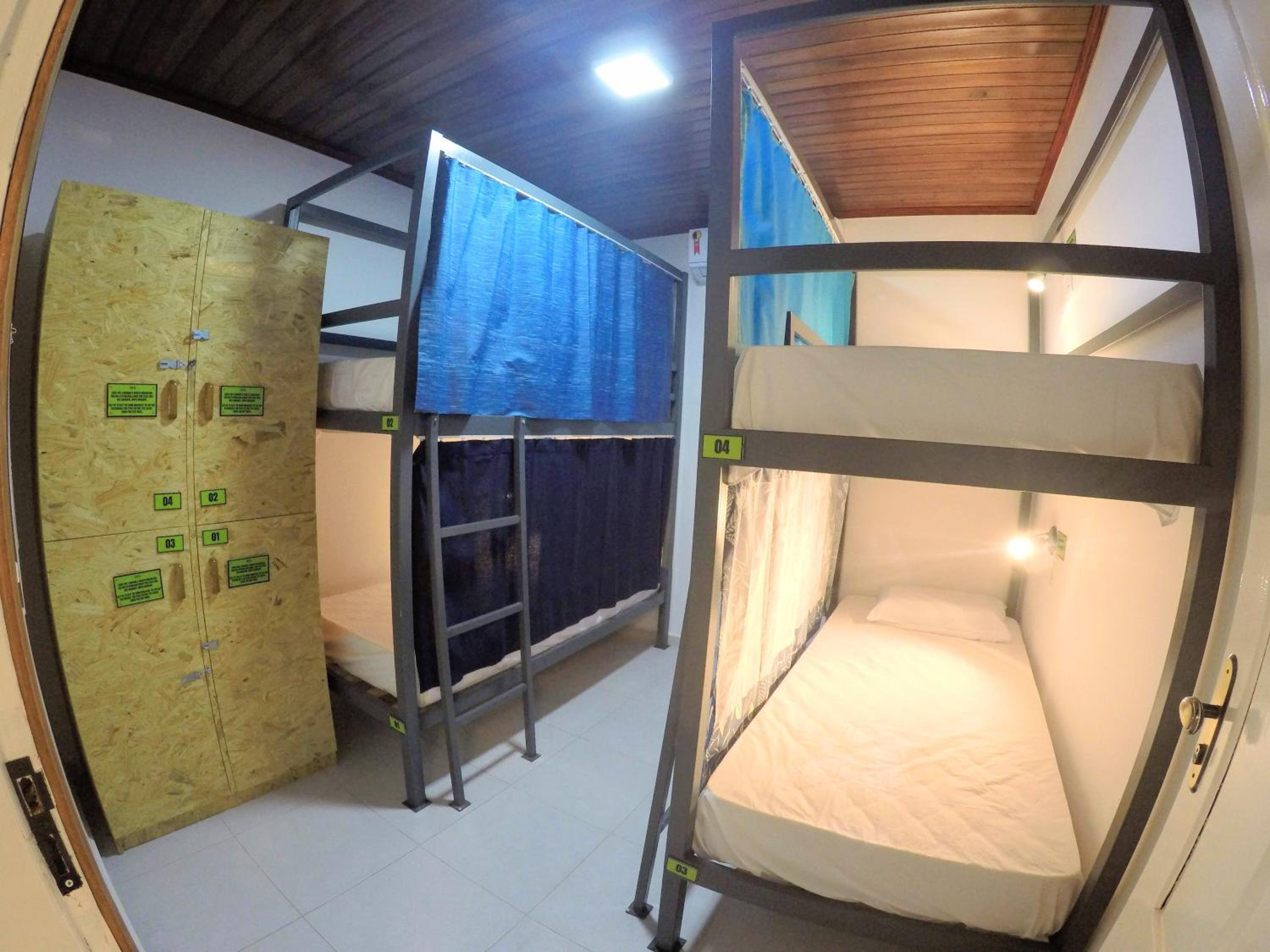 Bed In 4-Bed Mixed Dormitory Room photo 1
