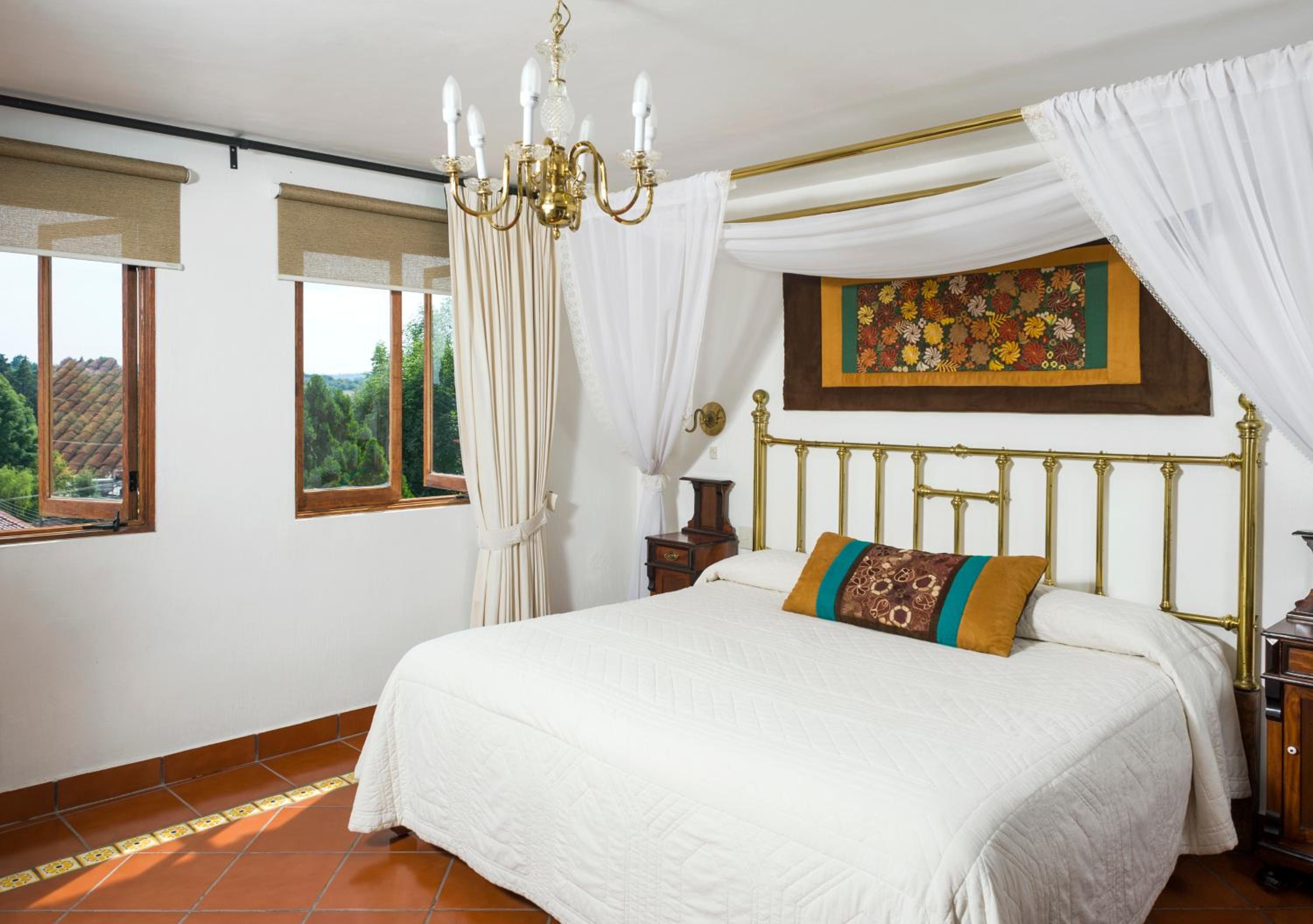 Deluxe King Room photo 2