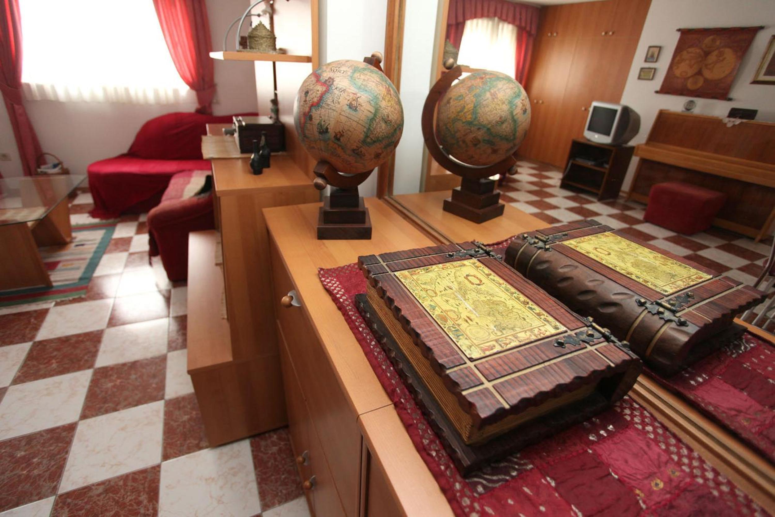 Apartment (3 Adults)