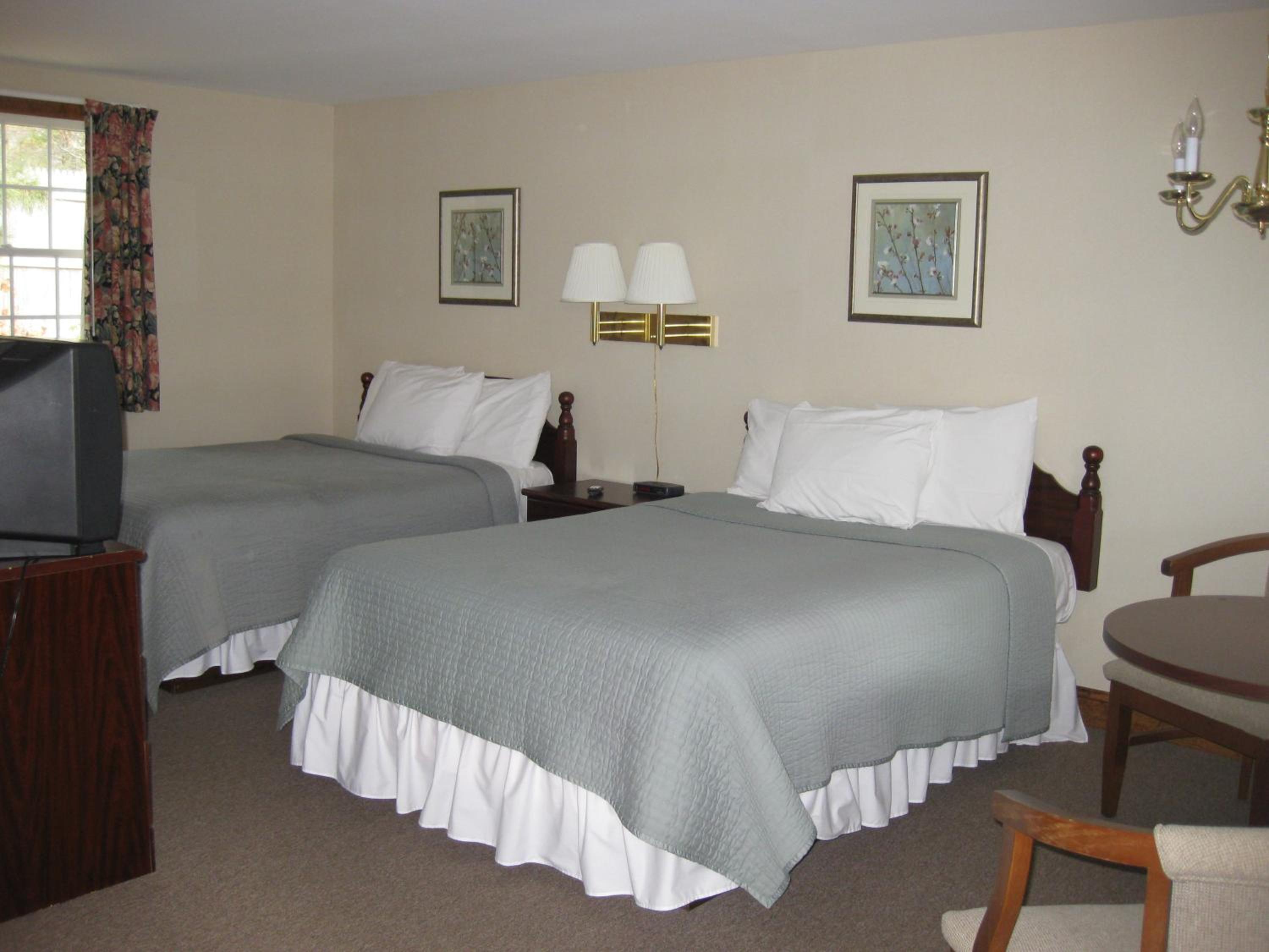 Standard Double Room with Two Double Beds