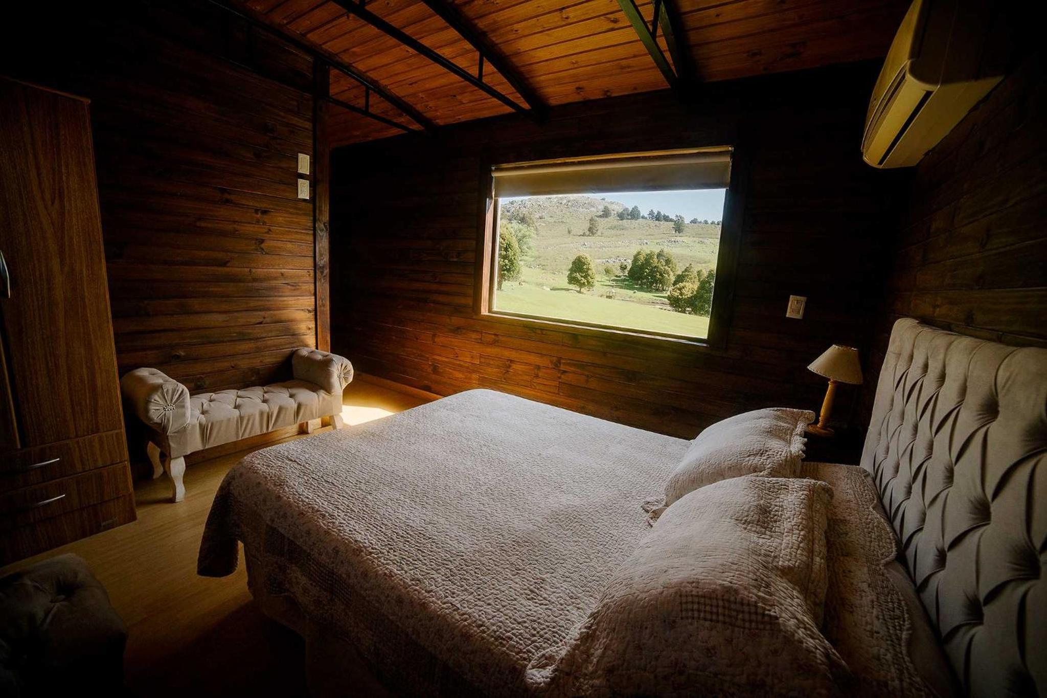 Cabin (3 Adults) photo 1