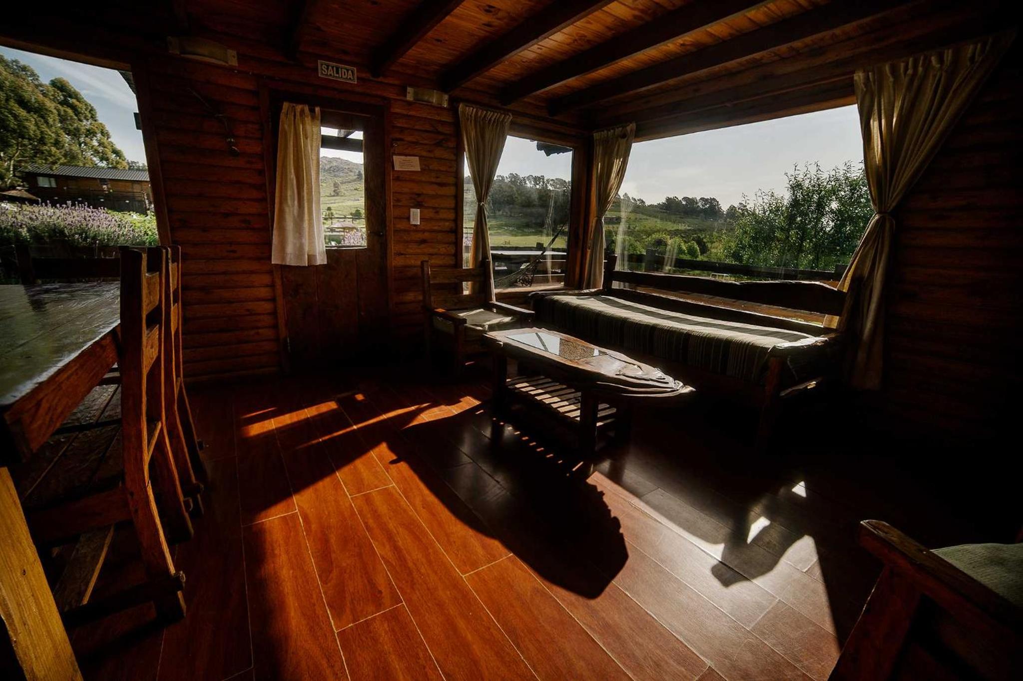 Family Cabin (6 Adults) photo 3