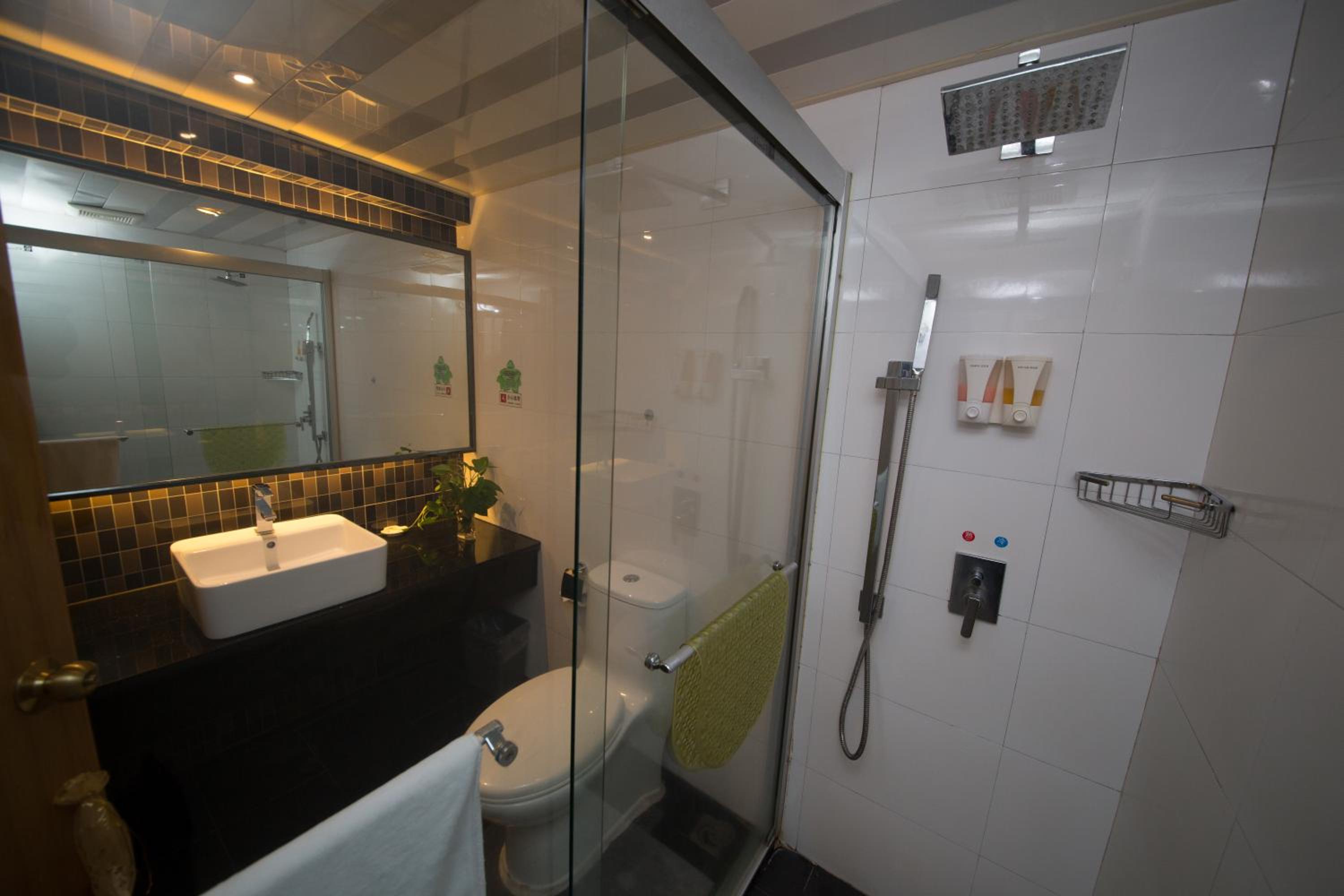 Deluxe Triple Room photo 3