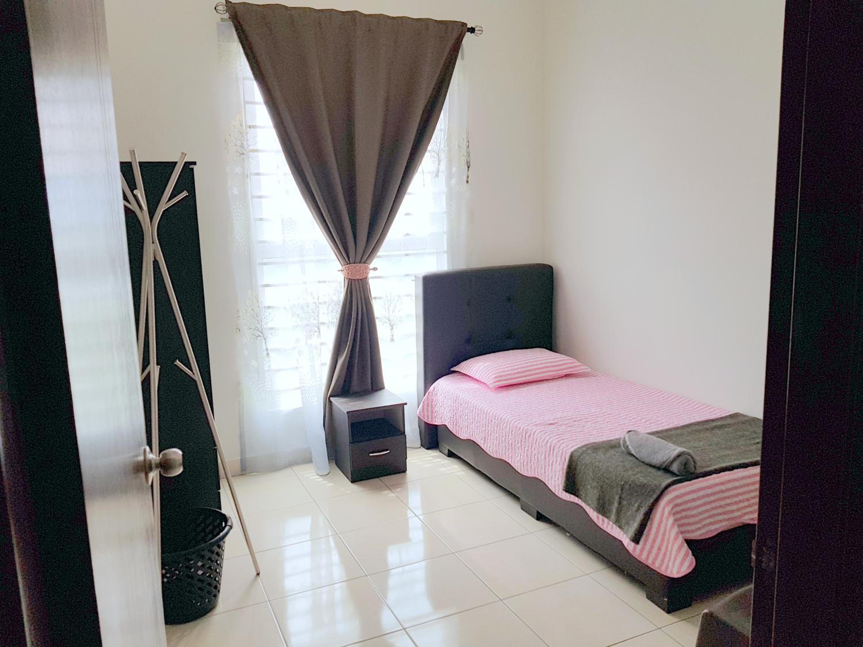 Apartment photo 2