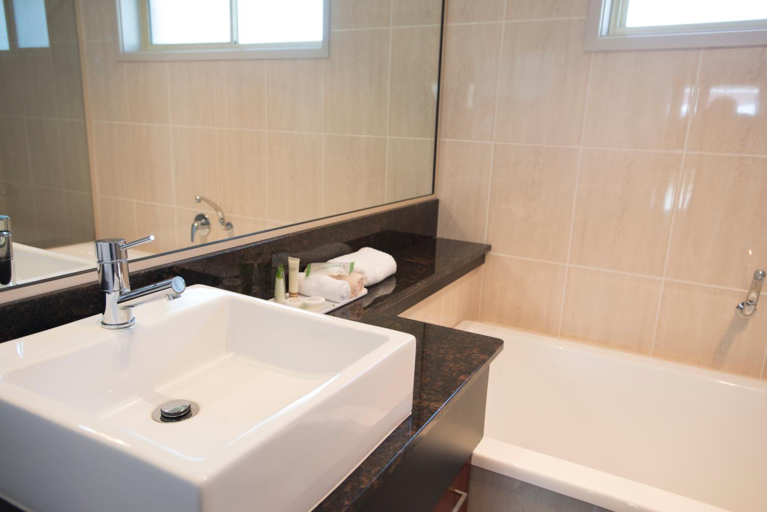 Executive Two-Bedroom Suite - Photo 6