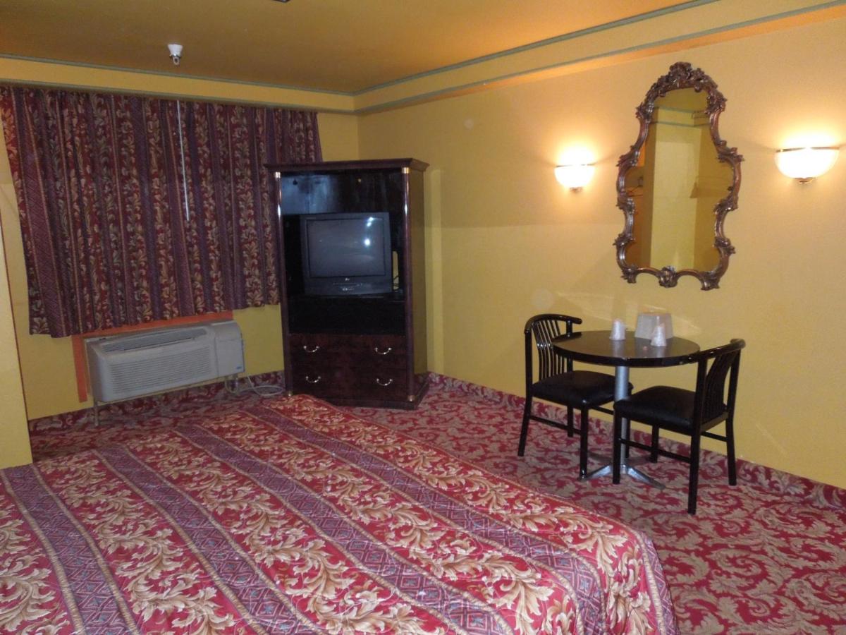 King Room - Smoking  photo 2