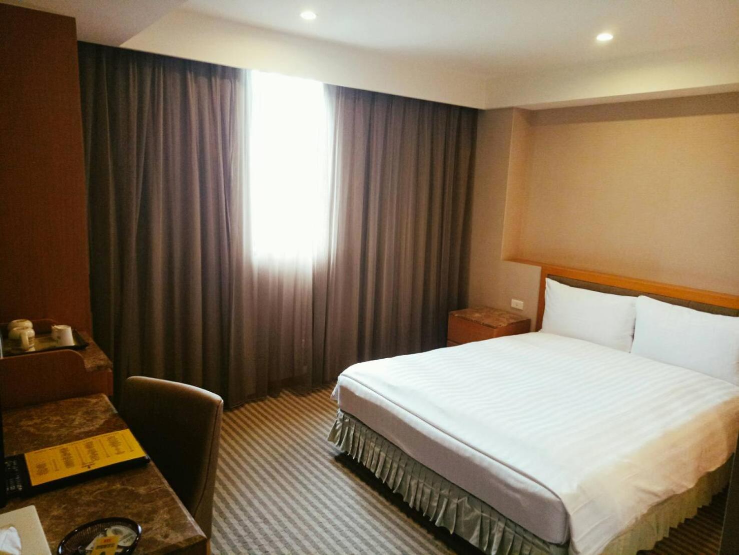 Standard Double Room photo 2