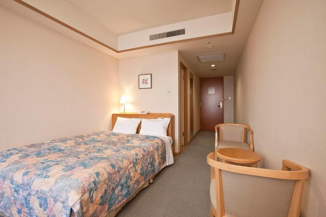 Double Room - Non-Smoking  - Photo 3