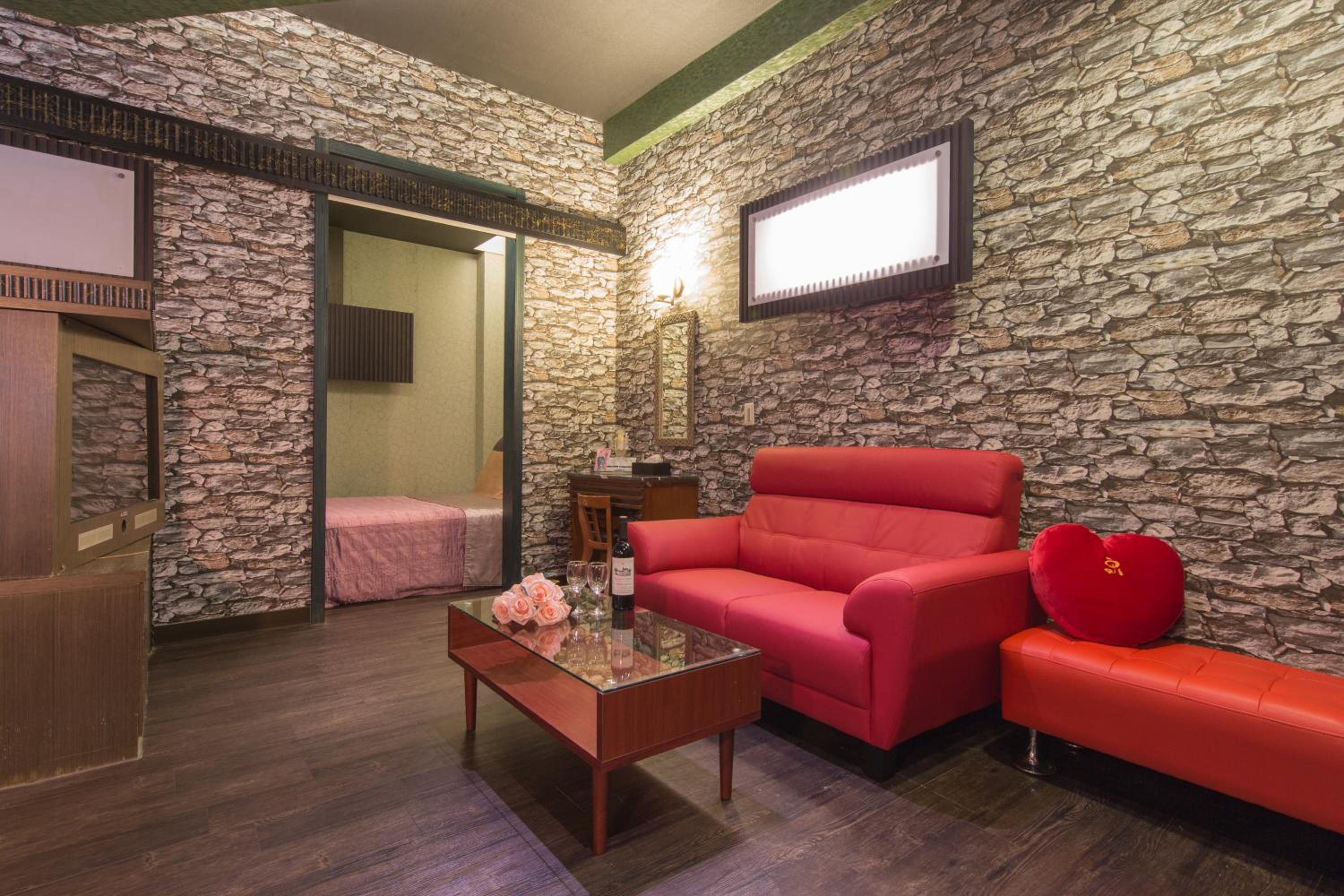 Comfort Quadruple Room with Hot Spring (Check-in after 21:00PM) photo 2