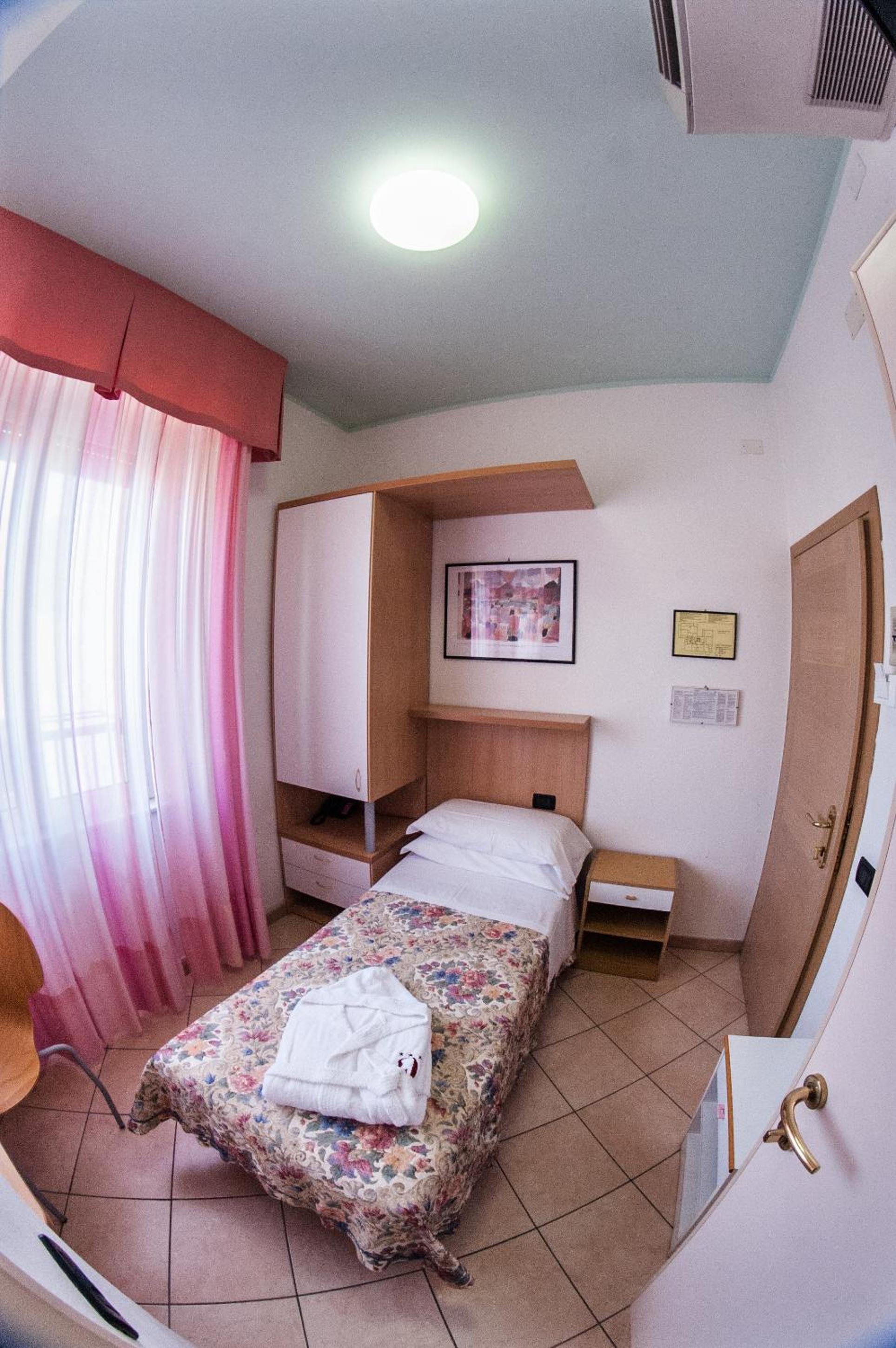 Superior Single Room