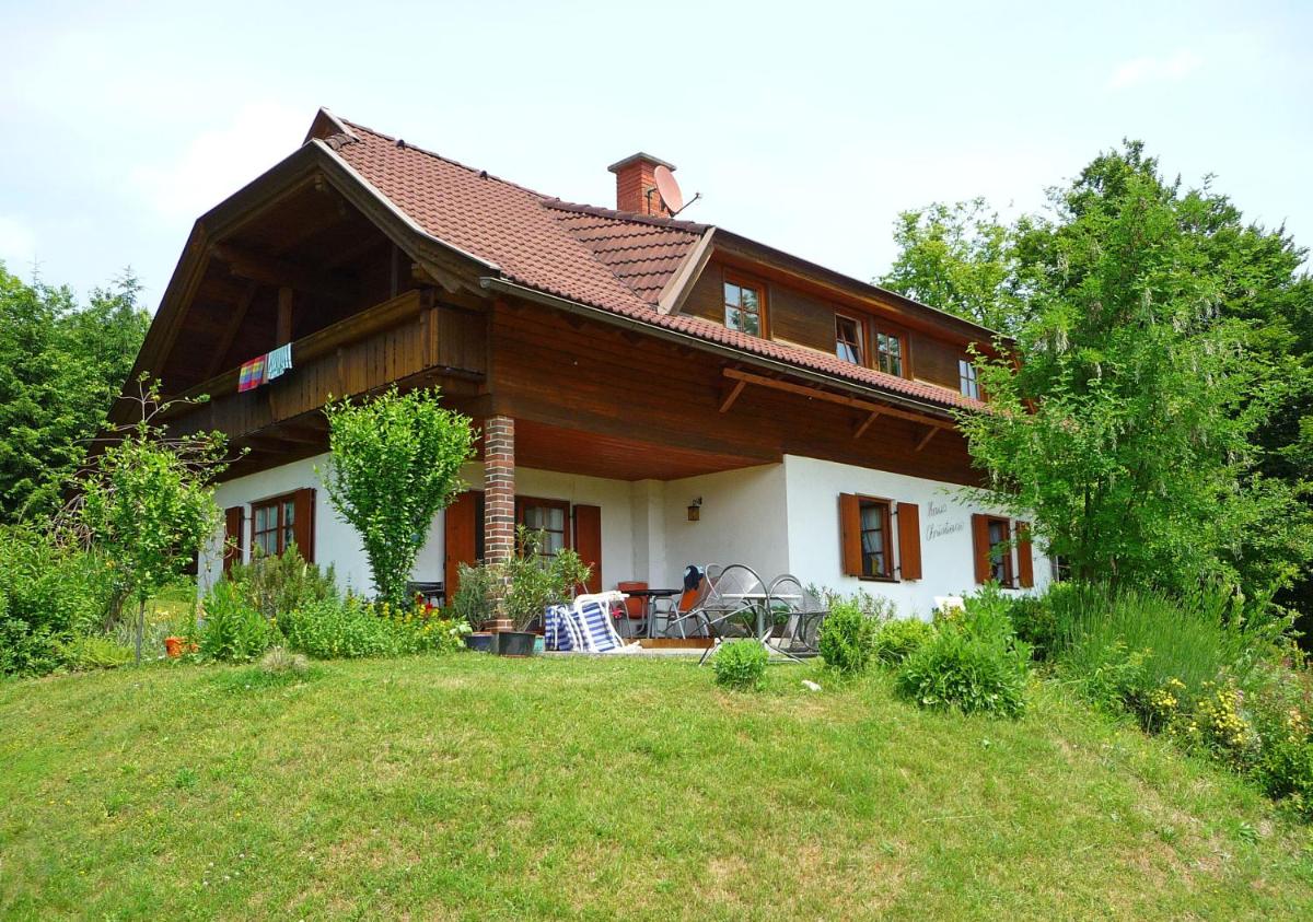 Two-Bedroom Apartment with Terrace photo 2