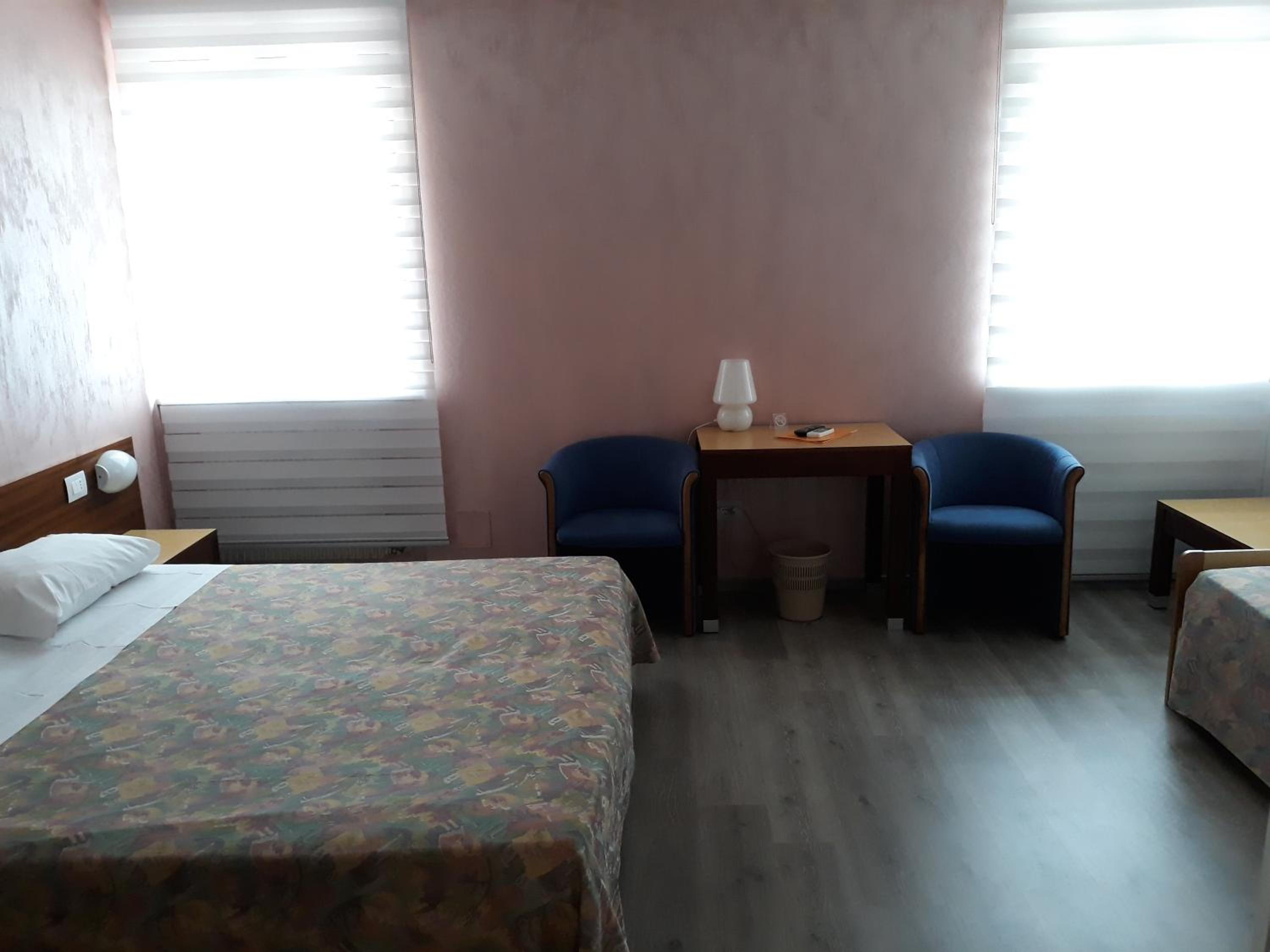 Family Room photo 2