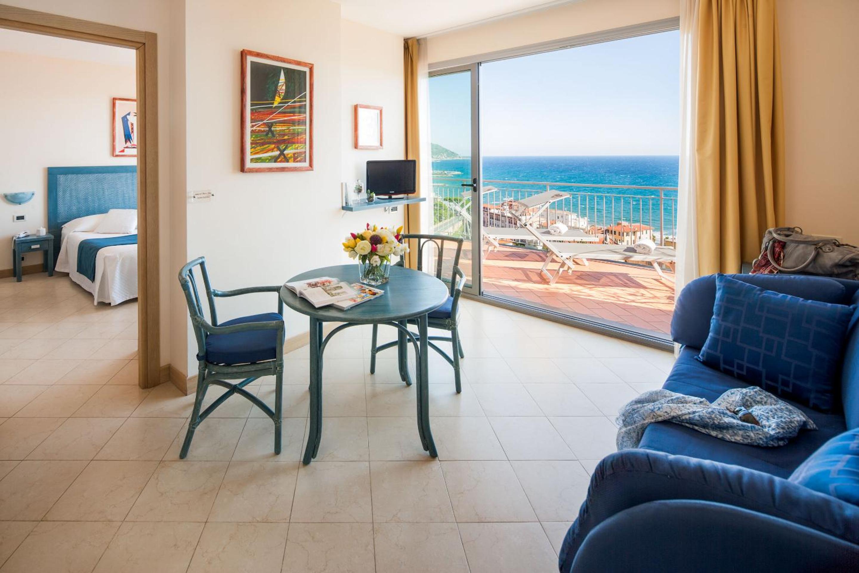 Suite with Sea View photo 2