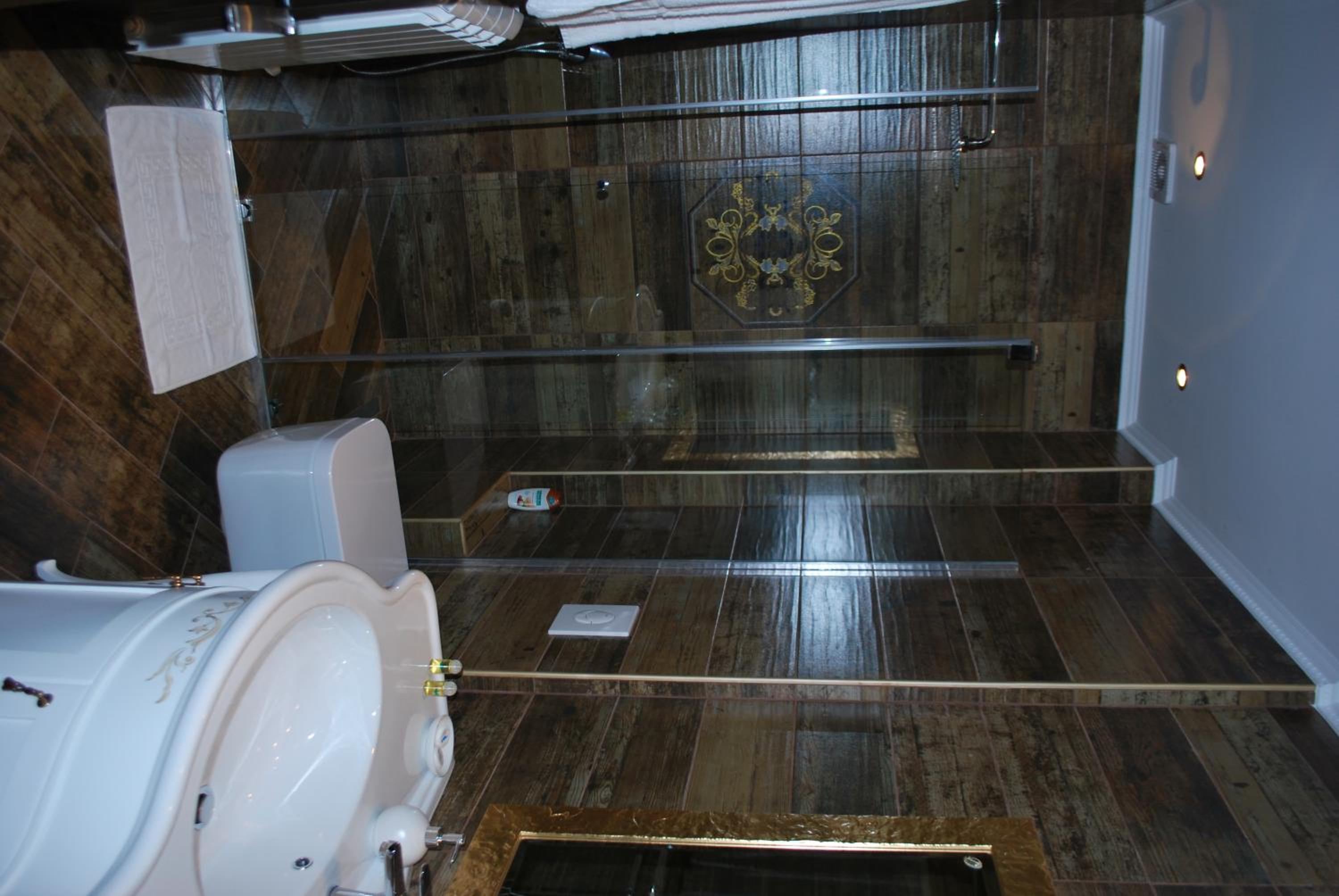 Deluxe Suite photo 2