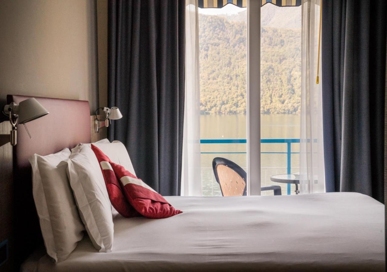 Double Room with Lake View
