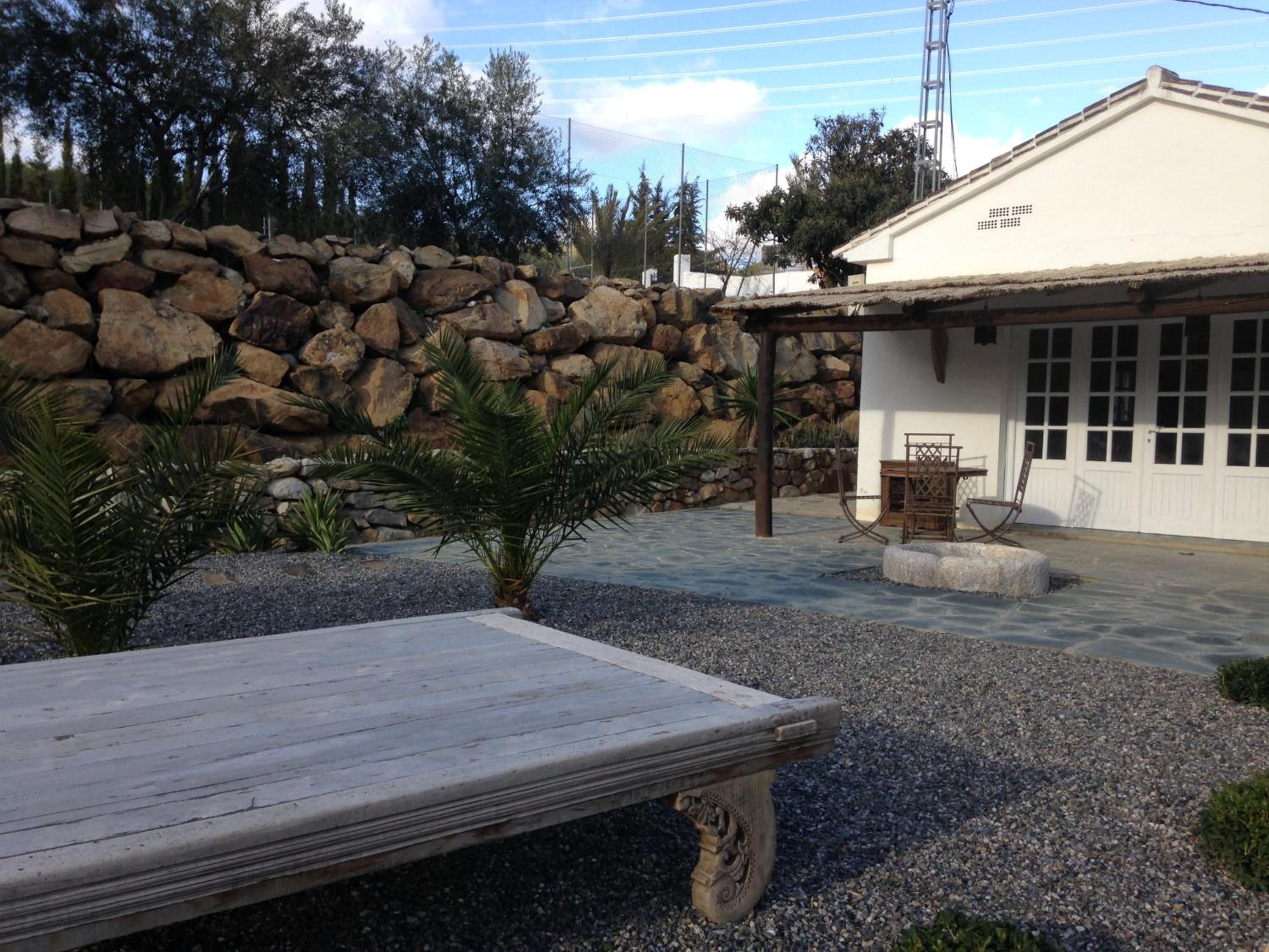 One-Bedroom House photo 2