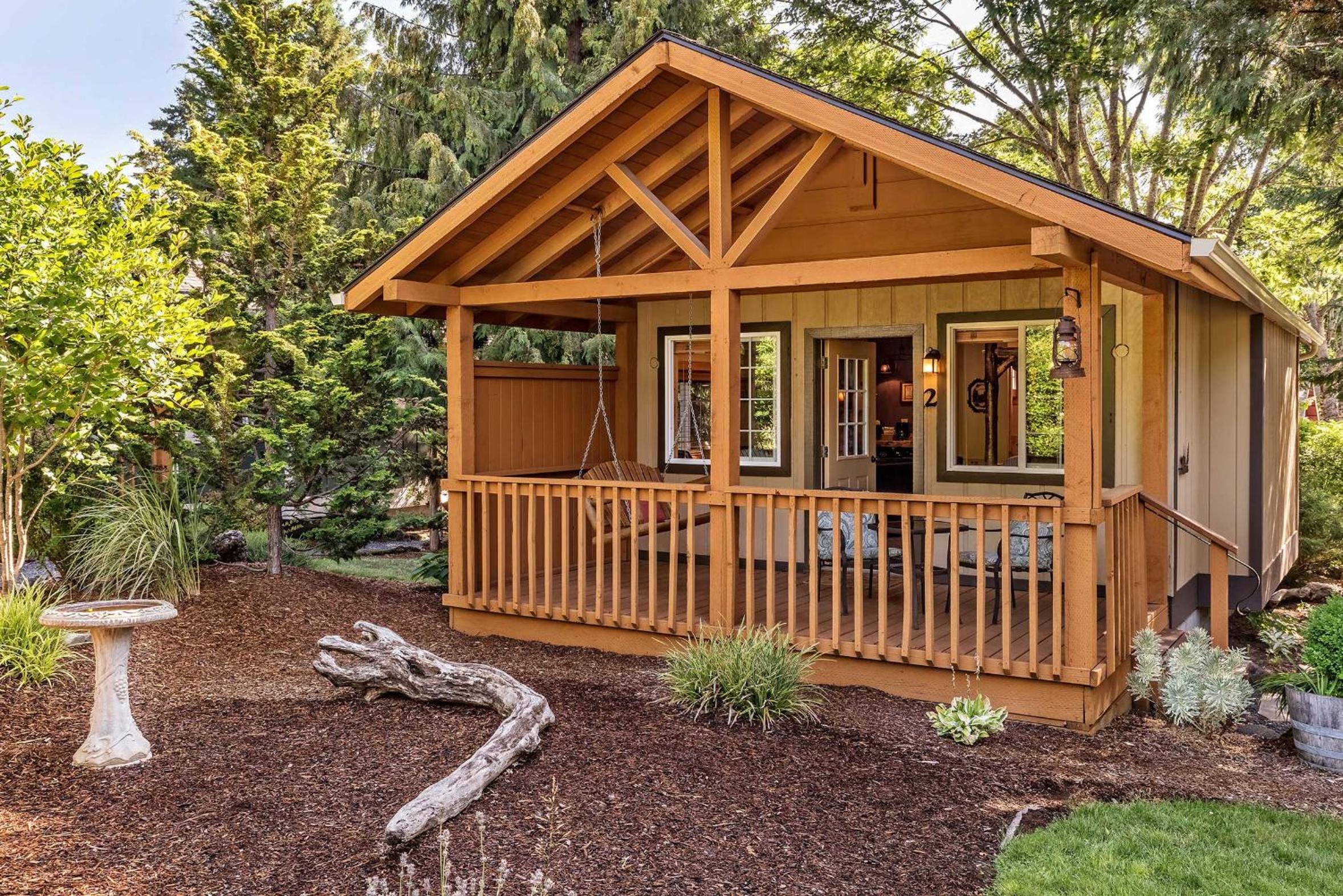 Bear's Den - 2 photo 2