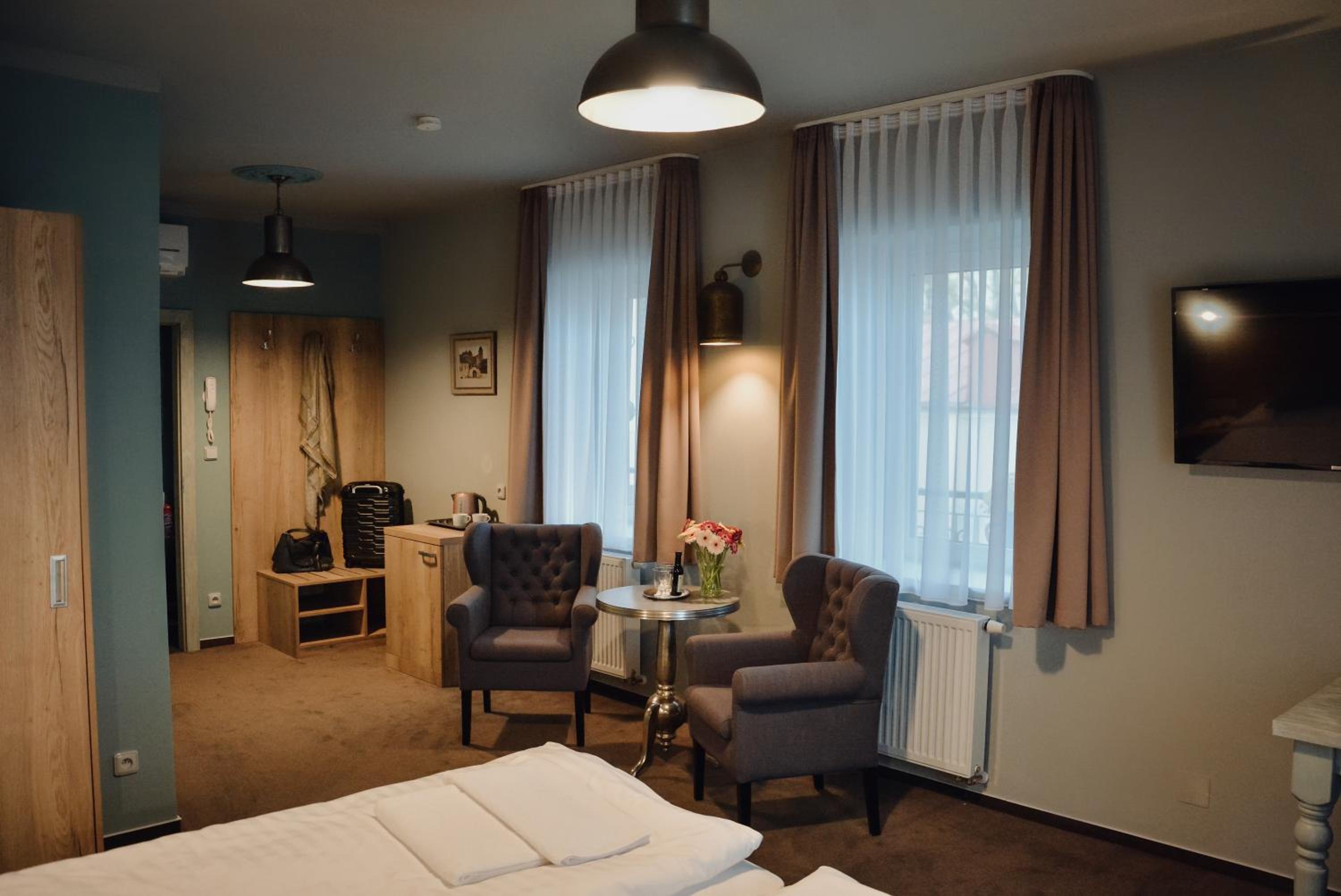 Deluxe Double Or Twin Room photo 3