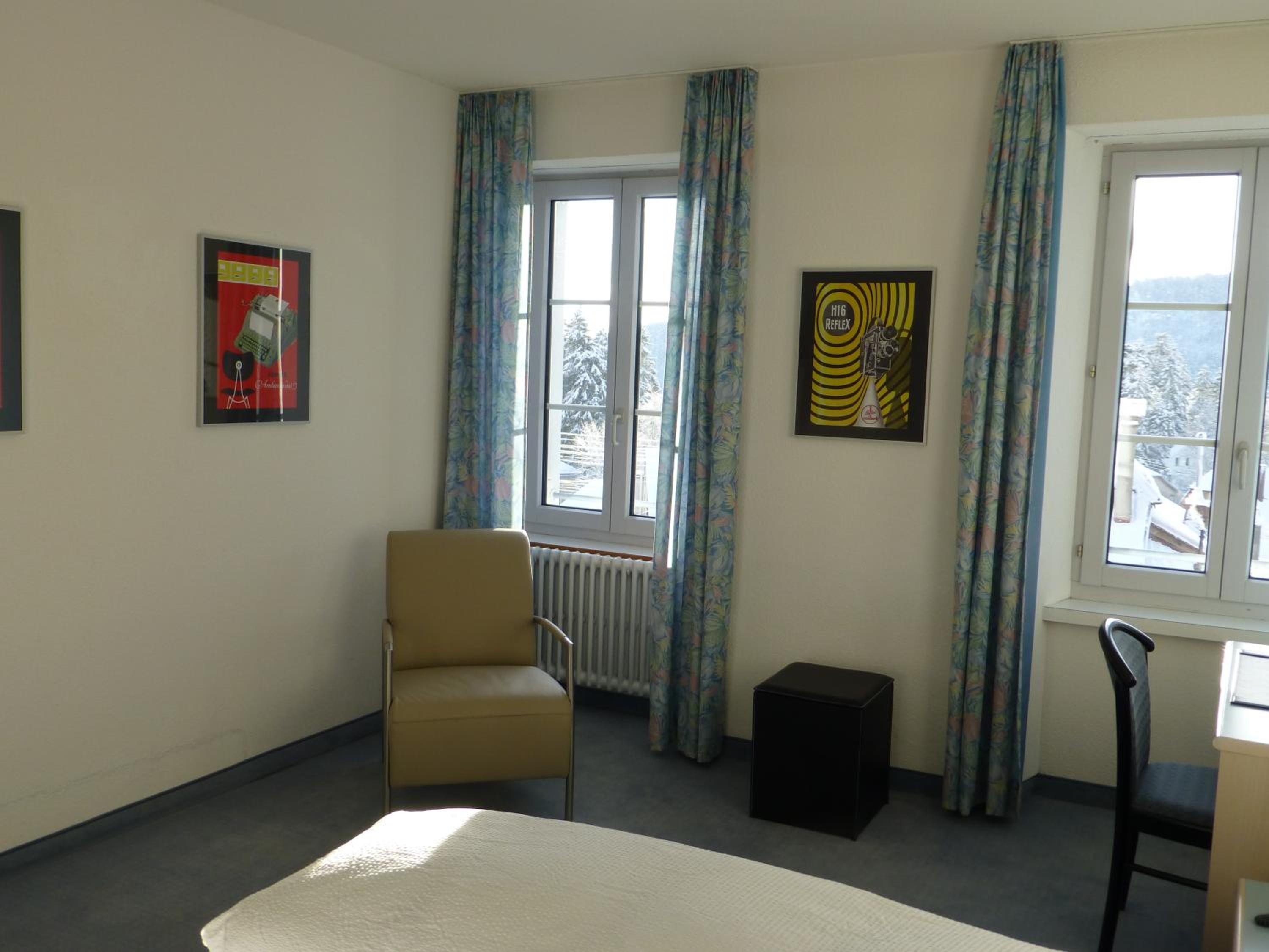 Twin Room - Photo 1