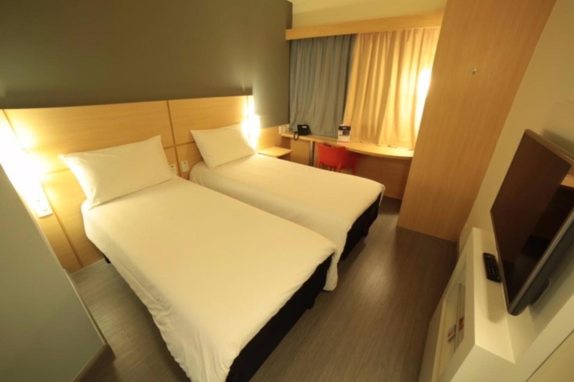 Twin Room photo 2
