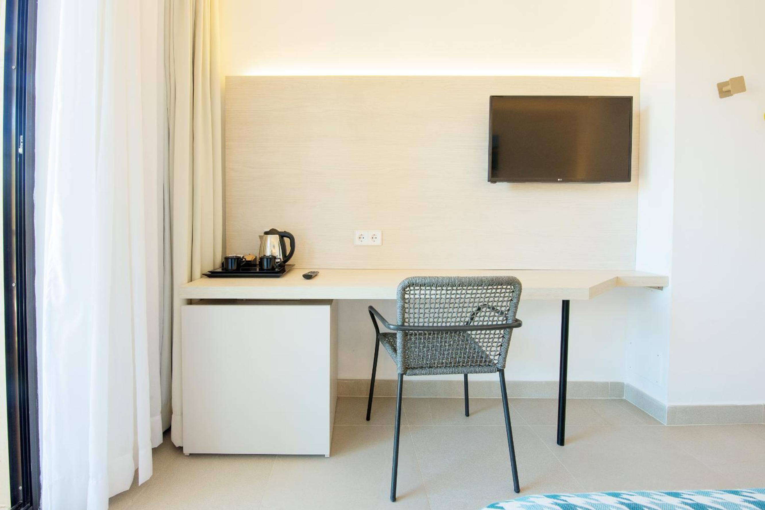 Superior Twin Room with Sea View