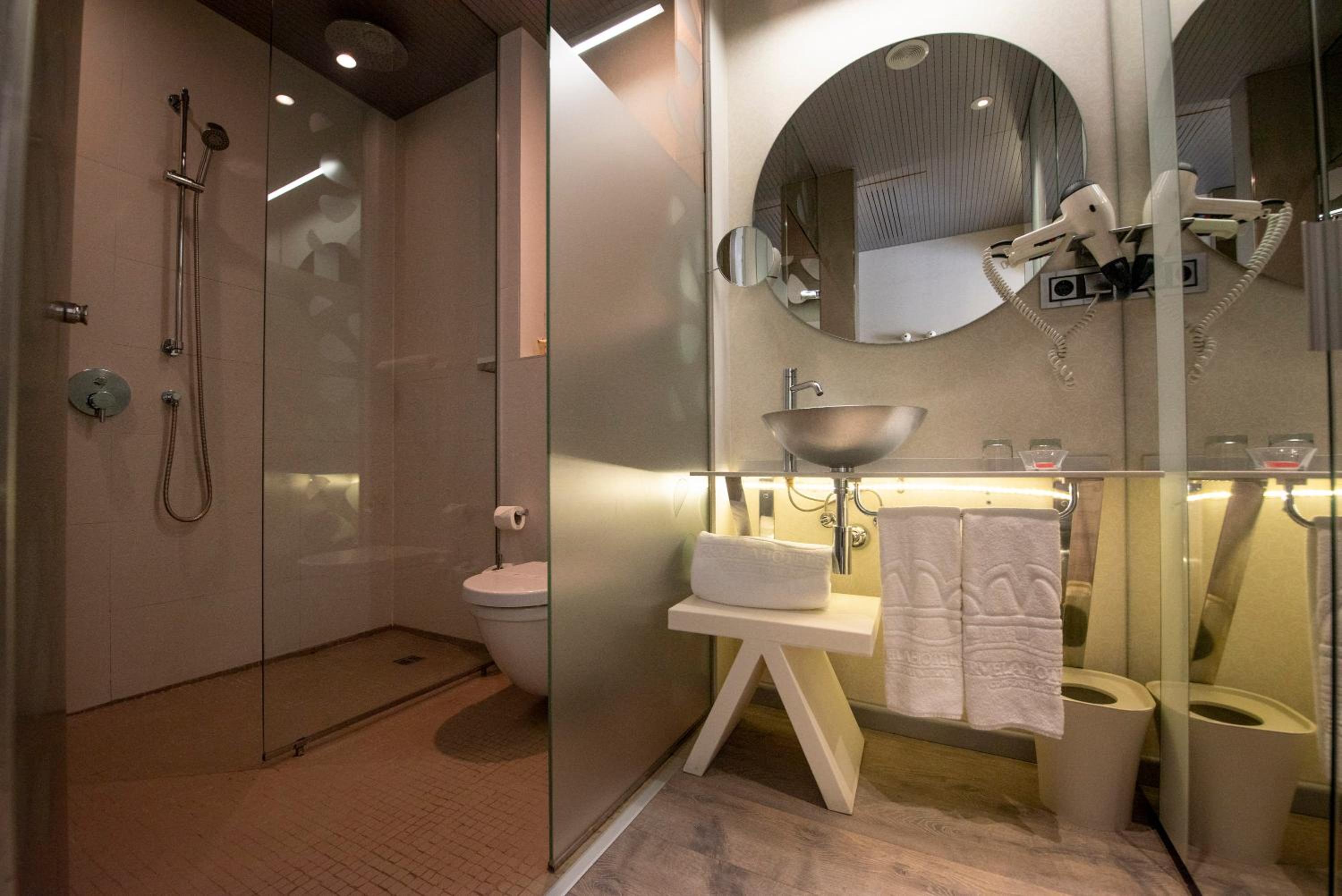Habitación Doble Ejecutiva o con Dos Camas