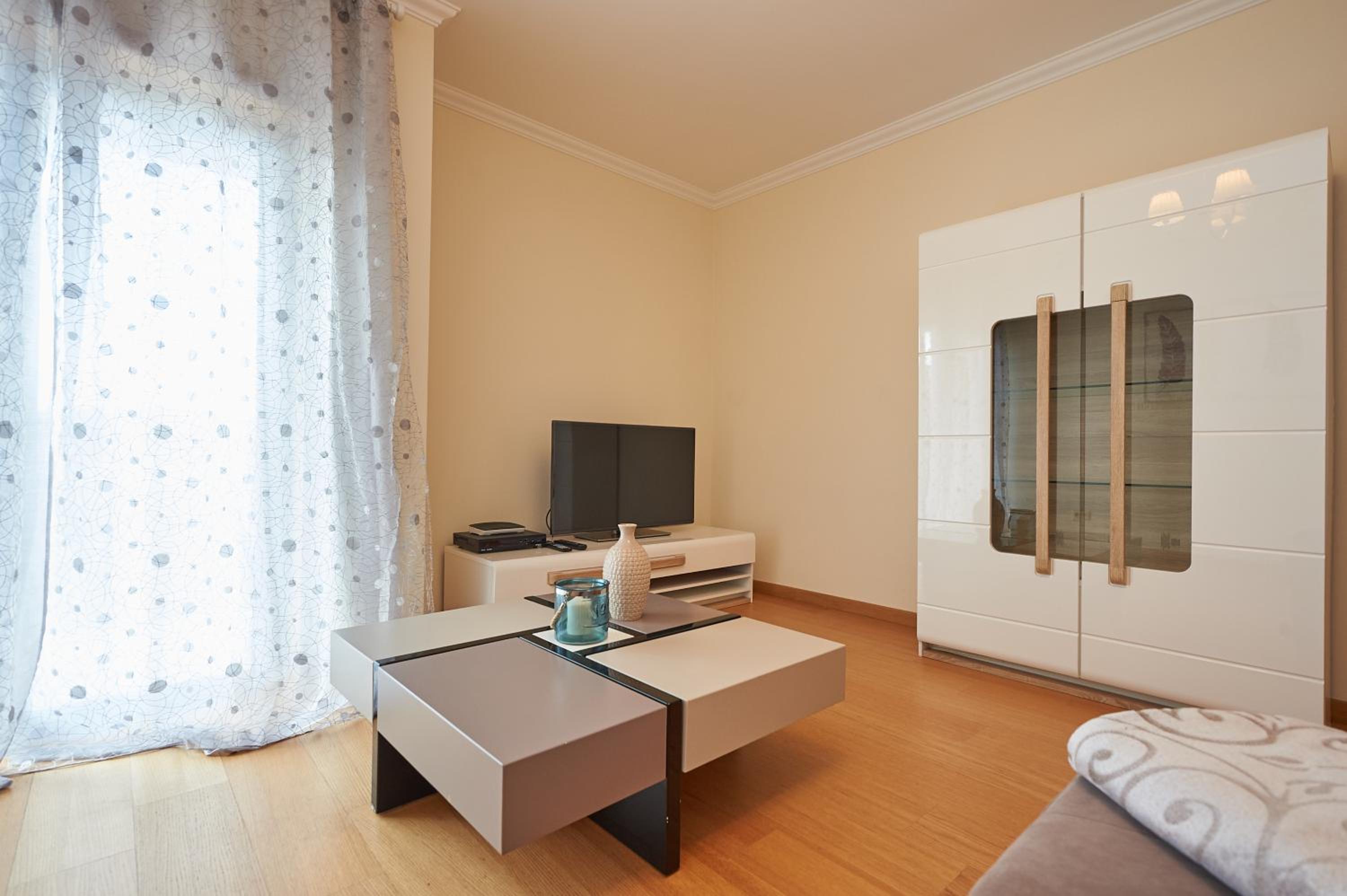 Two-Bedroom Apartment photo 2