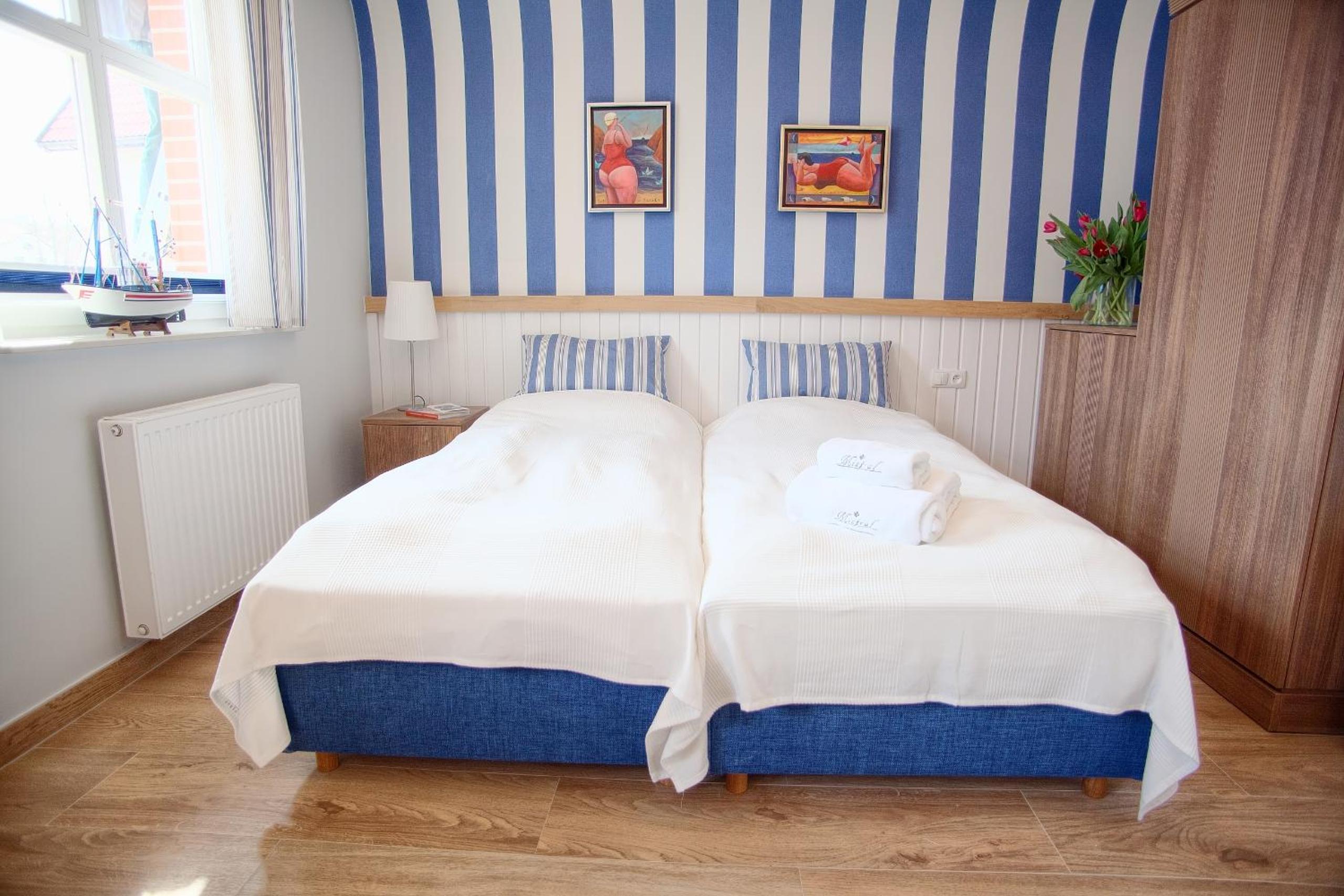 Double or Twin Room - Photo 11